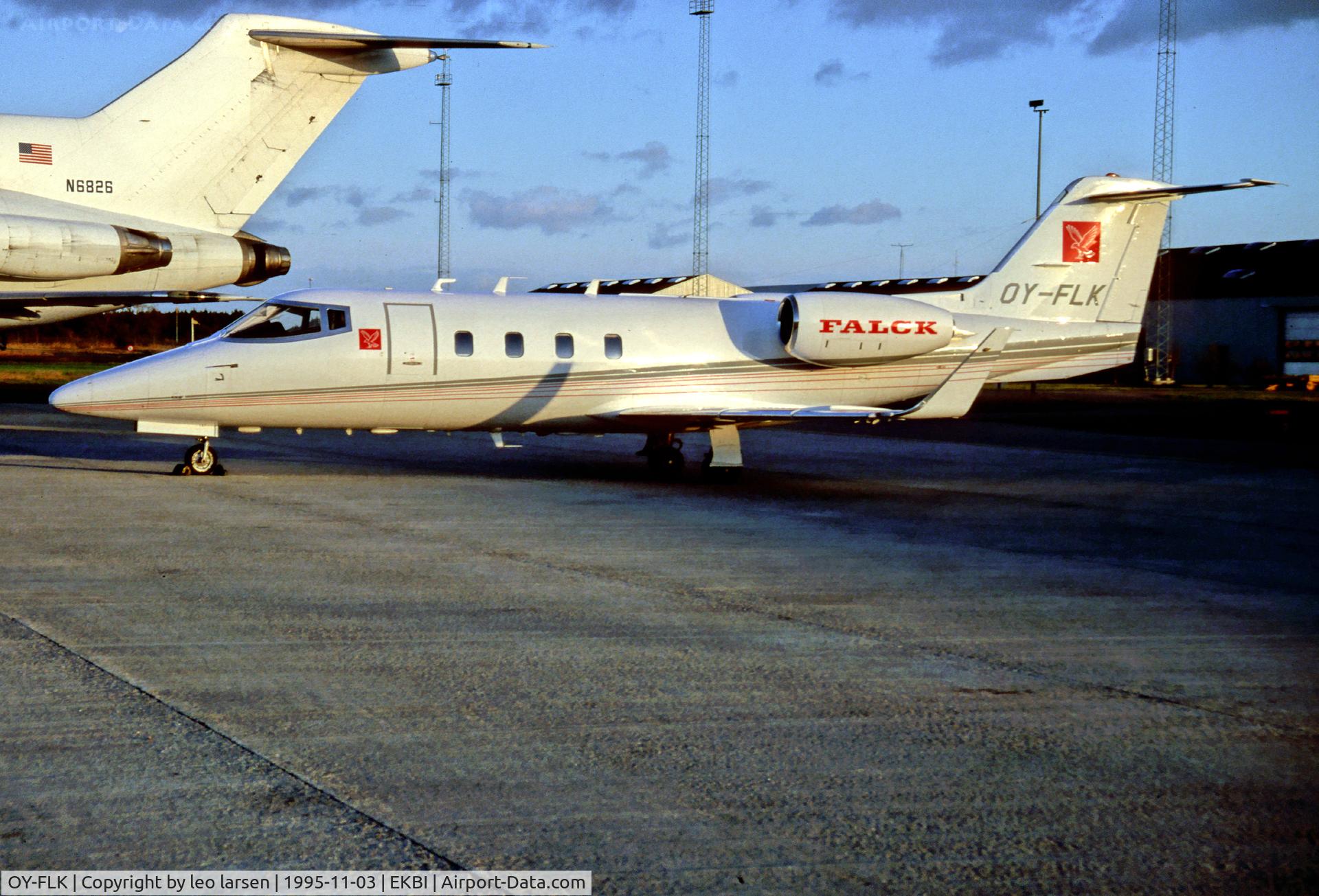 OY-FLK, 1982 Gates Learjet 55 Longhorn C/N 55-050, Billund Denmark 3.11.95