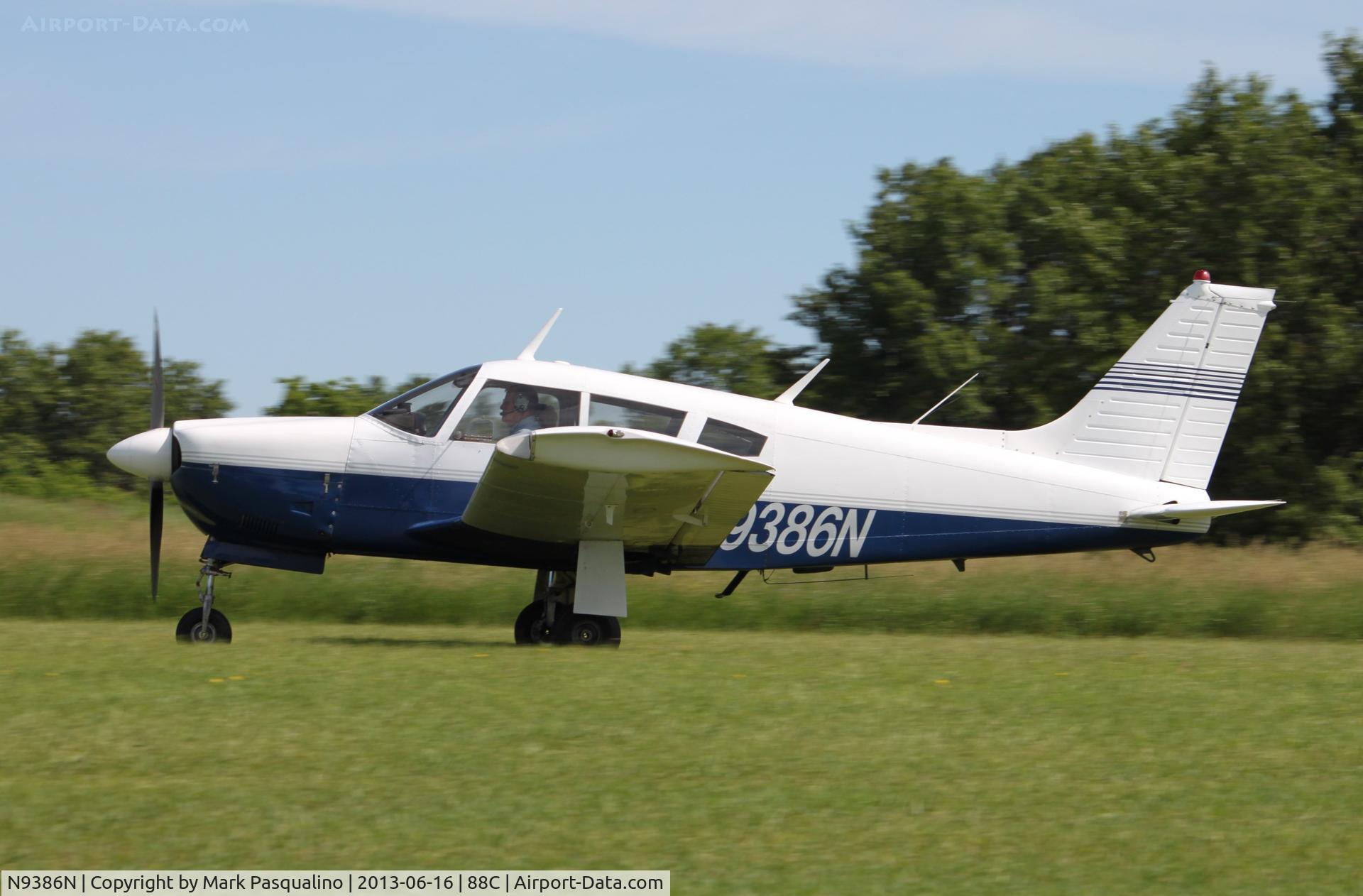 N9386N, 1969 Piper PA-28R-200 Cherokee Arrow C/N 28R-35096, Piper PA-28R-200