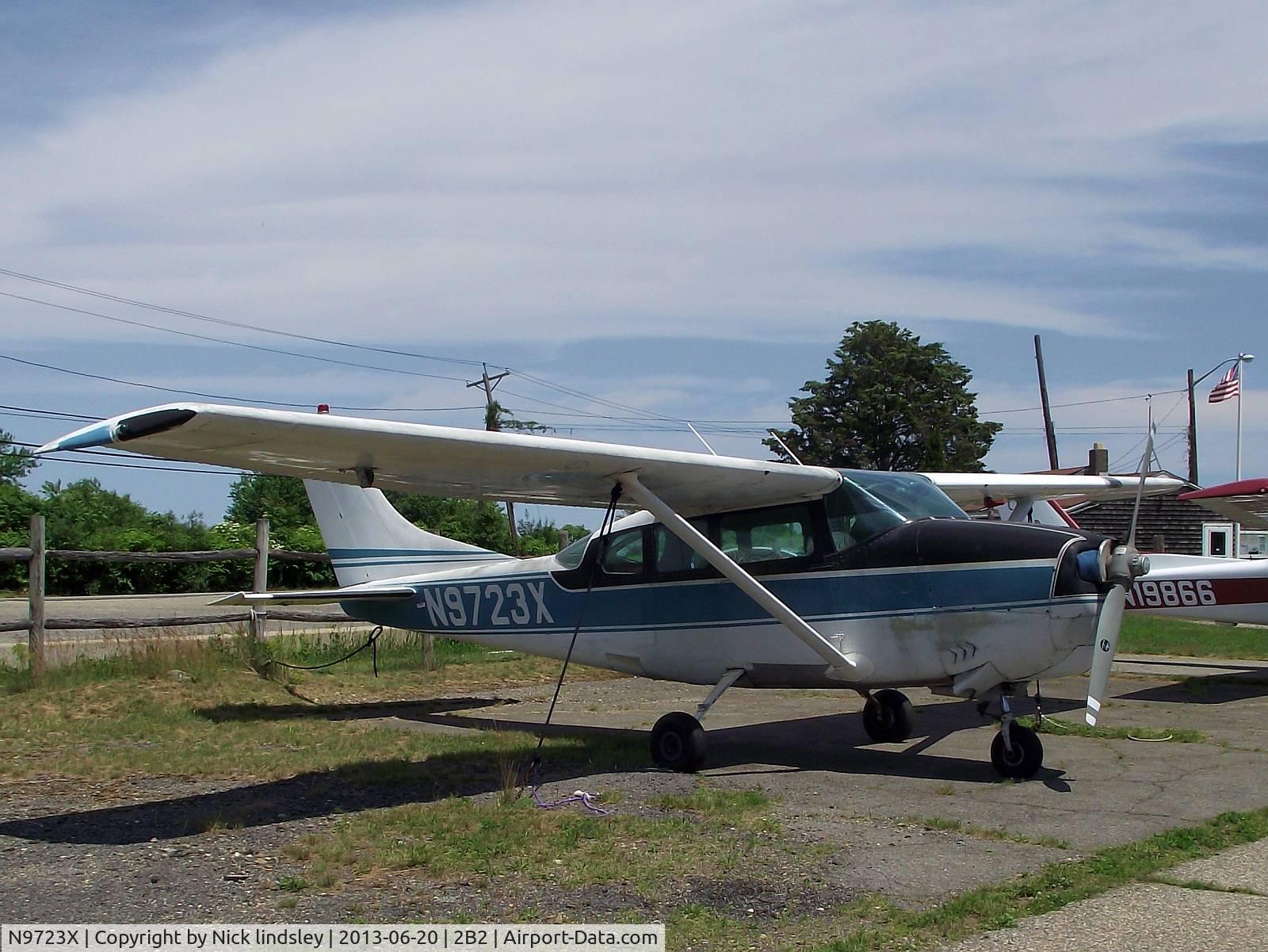 N9723X, 1962 Cessna 210B C/N 21058023, Photo taken Plum island Airport, about 50 kms (30 miles) NNE of Boston USA