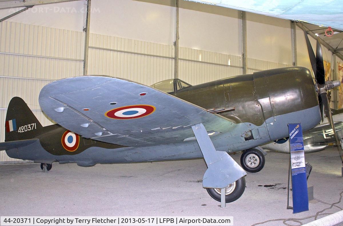 44-20371, 1942 Republic P-47D Thunderbolt C/N Not found 44-20371, Exhibited at The Air & Space Museum at Le Bourget , Paris, France
