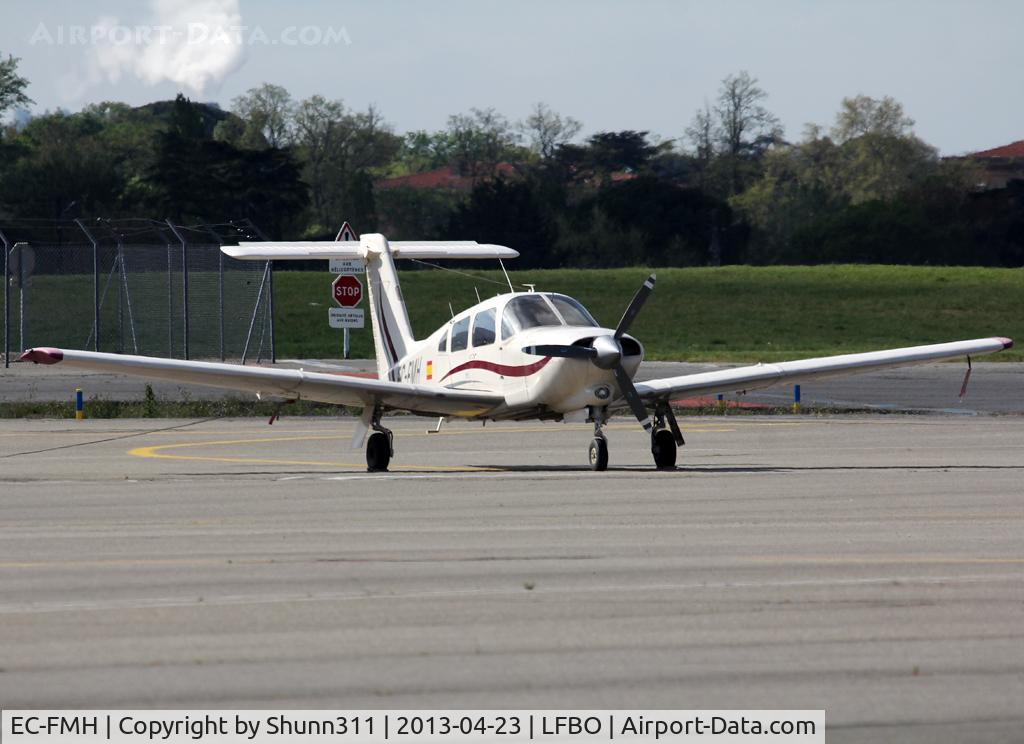 EC-FMH, Piper PA-28RT-201T Arrow IV C/N 28R7931054, Parked at the General Aviation area...