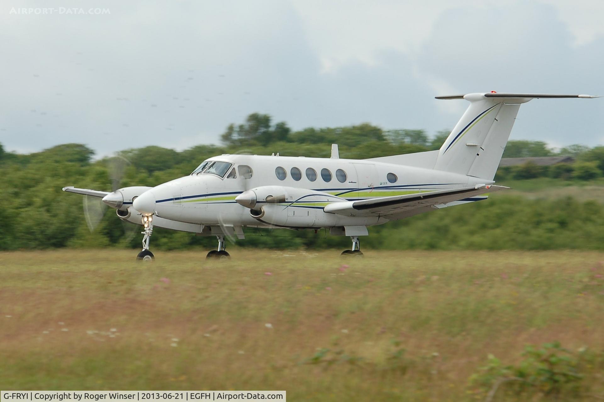 G-FRYI, 1976 Beech 200 Super King Air C/N BB-210, Visiting Super King Air of London Executive Aviation Ltd. departing Runway 22.