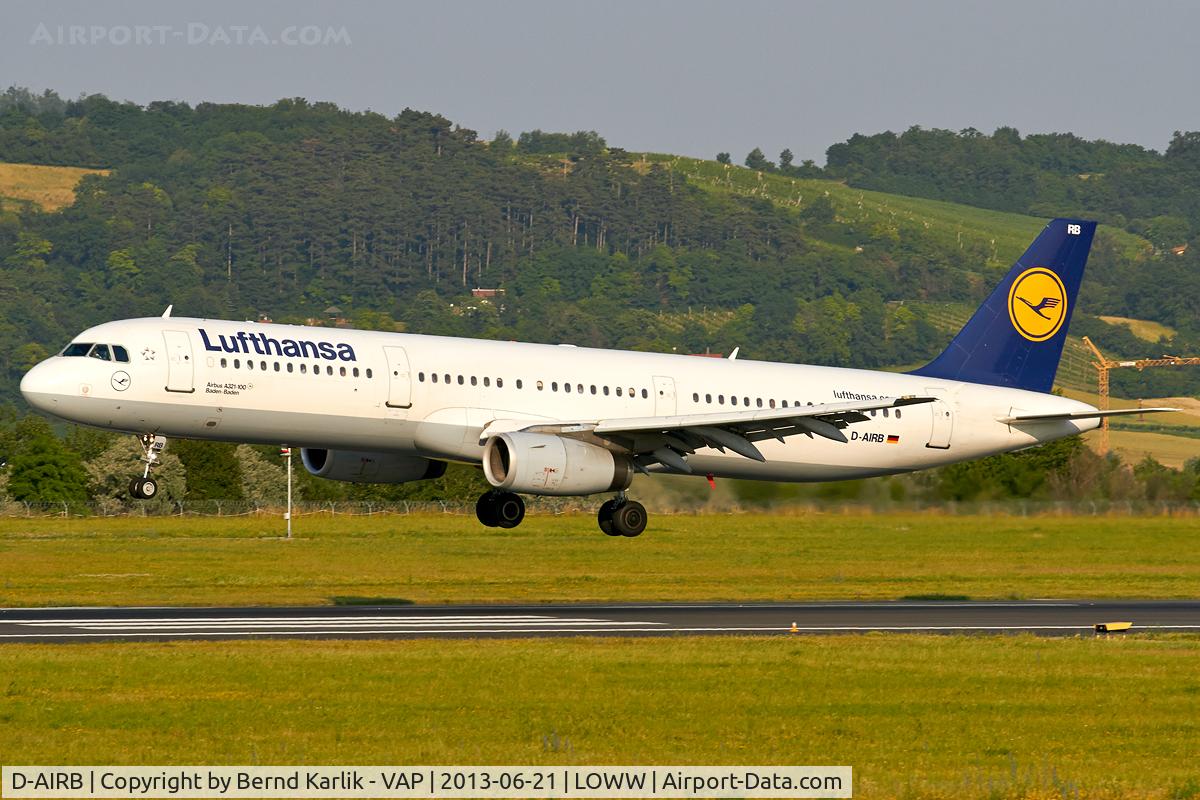 D-AIRB, 1993 Airbus A321-131 C/N 0468, Rwy 34