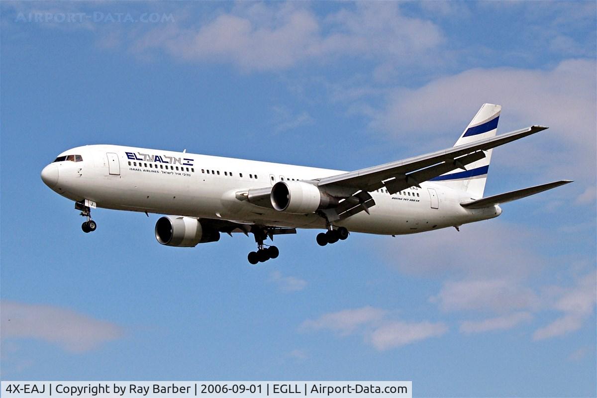 4X-EAJ, 1991 Boeing 767-330/ER C/N 25208/381, Boeing 767-330ER [25208] (El Al Israel Airlines) Heathrow~G 01/09/2006