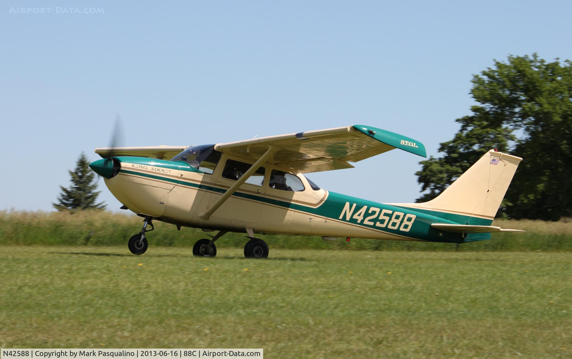 N42588, 1969 Reims FR172F C/N 0142, Cessna FR172F