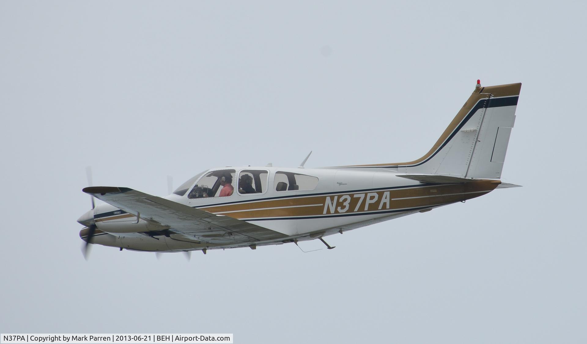 N37PA, 1969 Beech 95-B55 Baron Baron C/N TC-1267, Flying out of Benton Harbor, MI