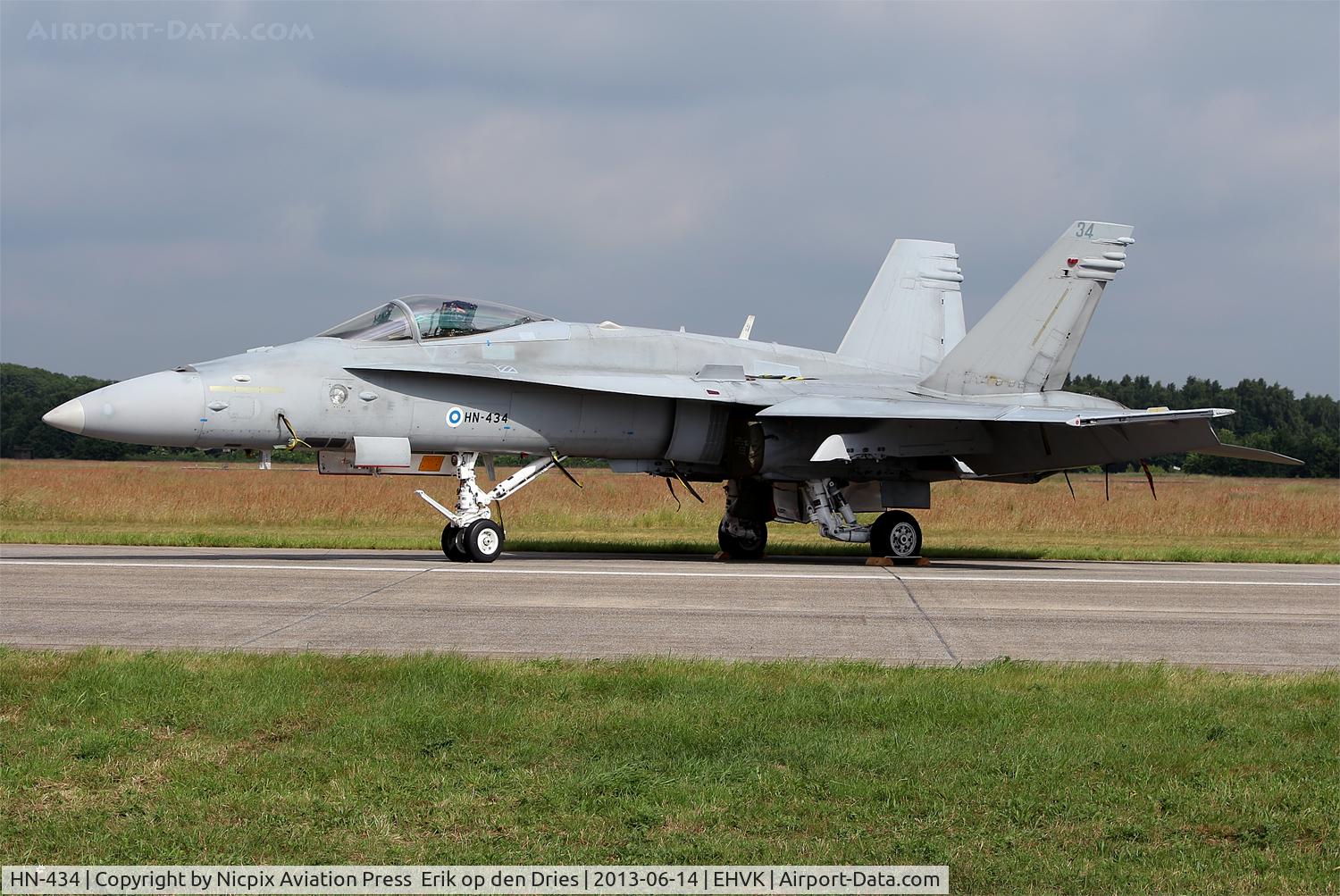 HN-434, McDonnell Douglas F-18C Hornet C/N 1441, Finland AF F-18C Hornet HN-434 on the static of the Volkel Open House 2013