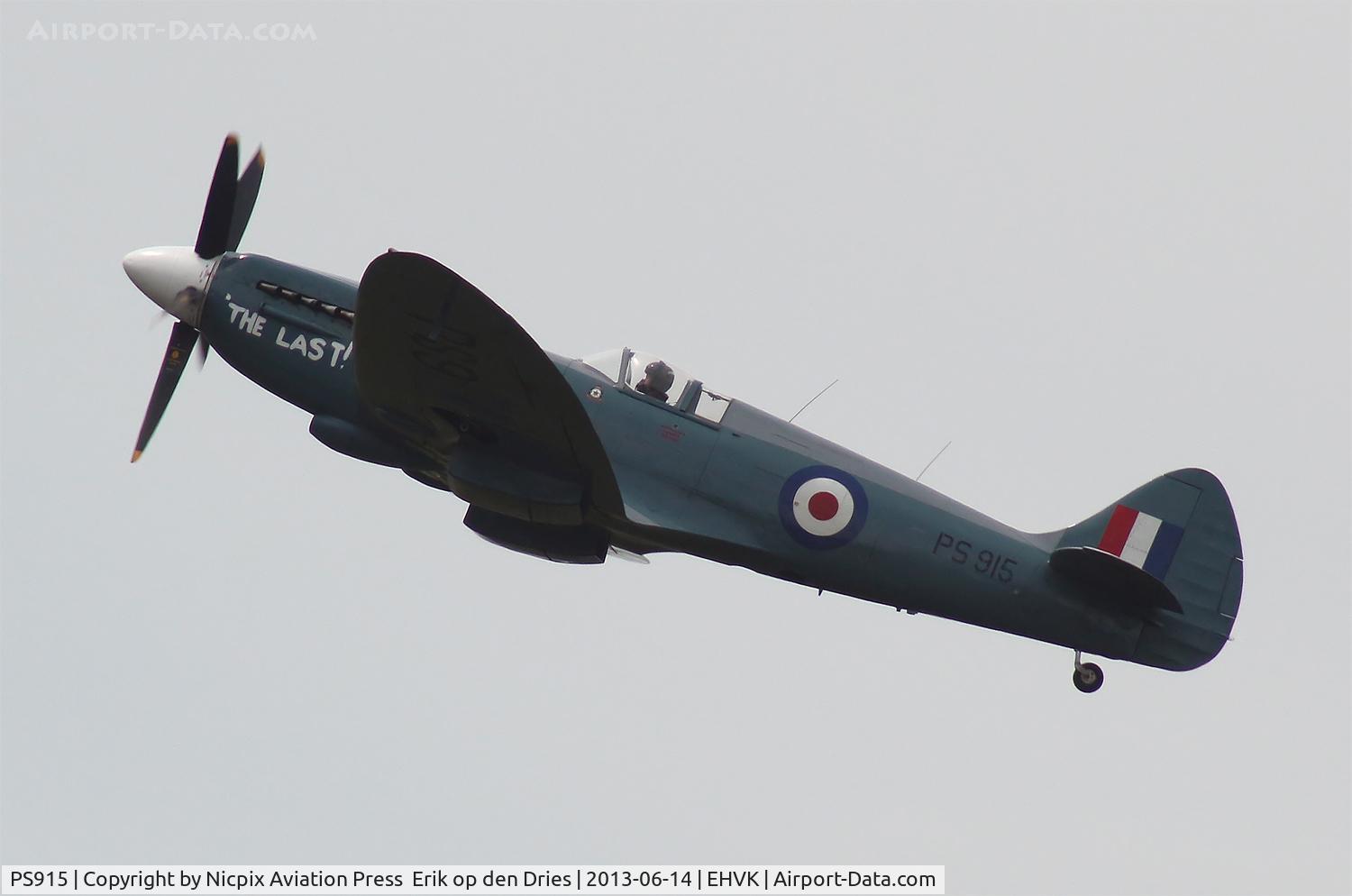 PS915, 1945 Supermarine 389 Spitfire PR.XIX C/N 6S/585121, BoBMF Spitfire PR.XIX performing during the Volkel Open House 2013