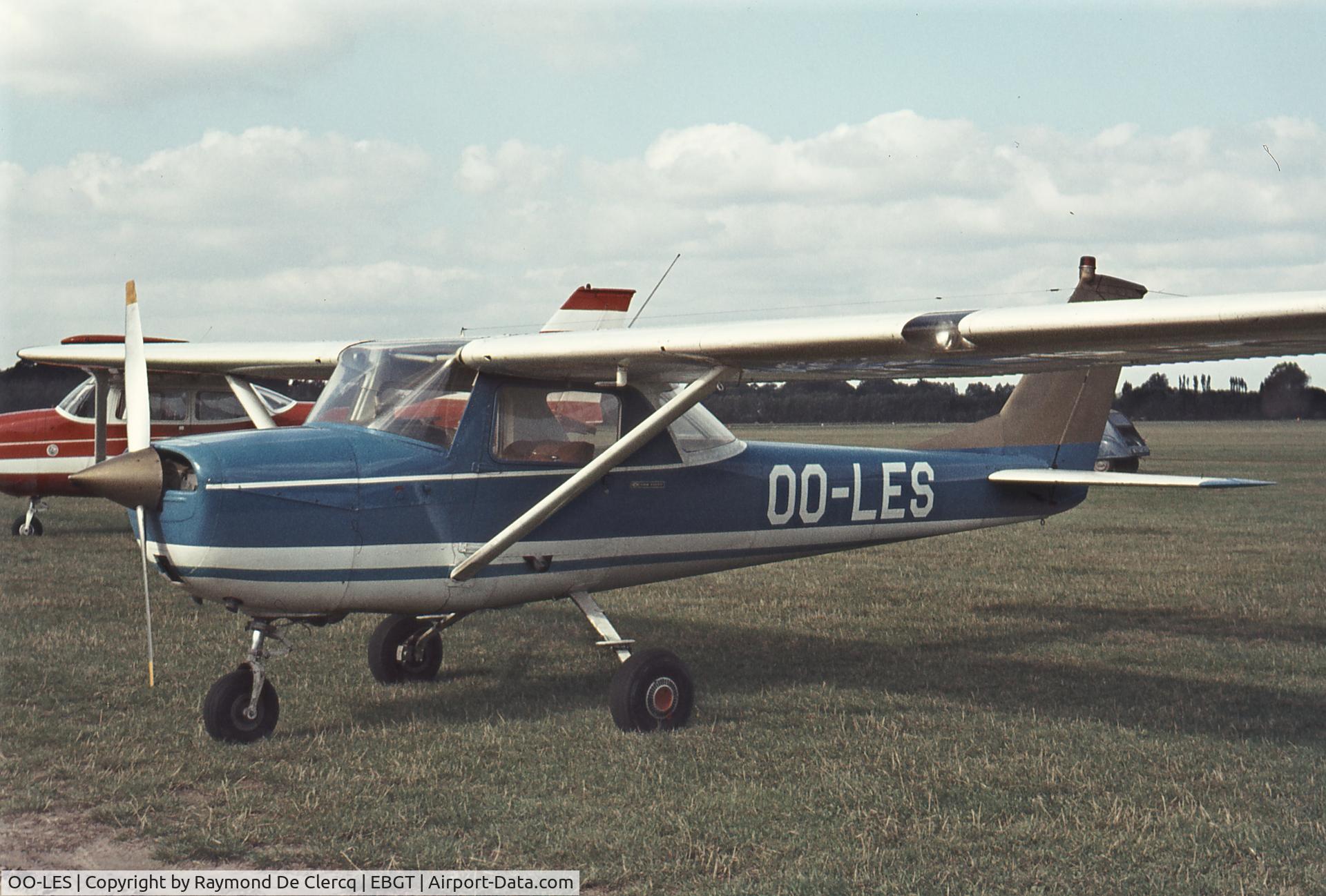 OO-LES, 1966 Reims F150G C/N 0072, Gent  1971