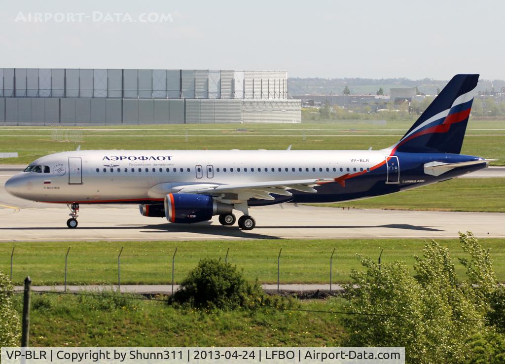 VP-BLR, 2013 Airbus A320-214 C/N 5585, Delivery day...