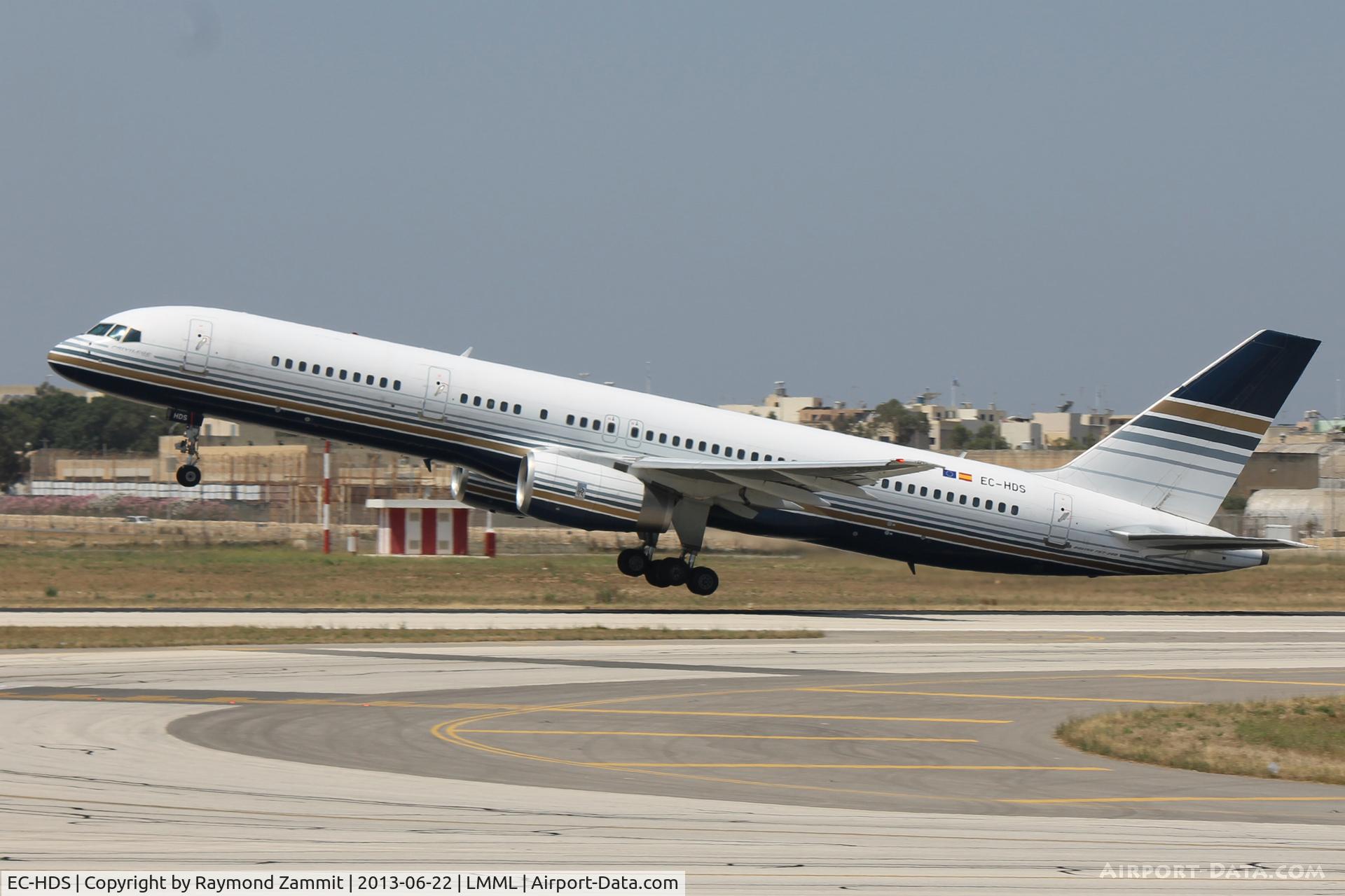 EC-HDS, 1999 Boeing 757-256 C/N 26252, B757 EC-HDS Privilege Airlines