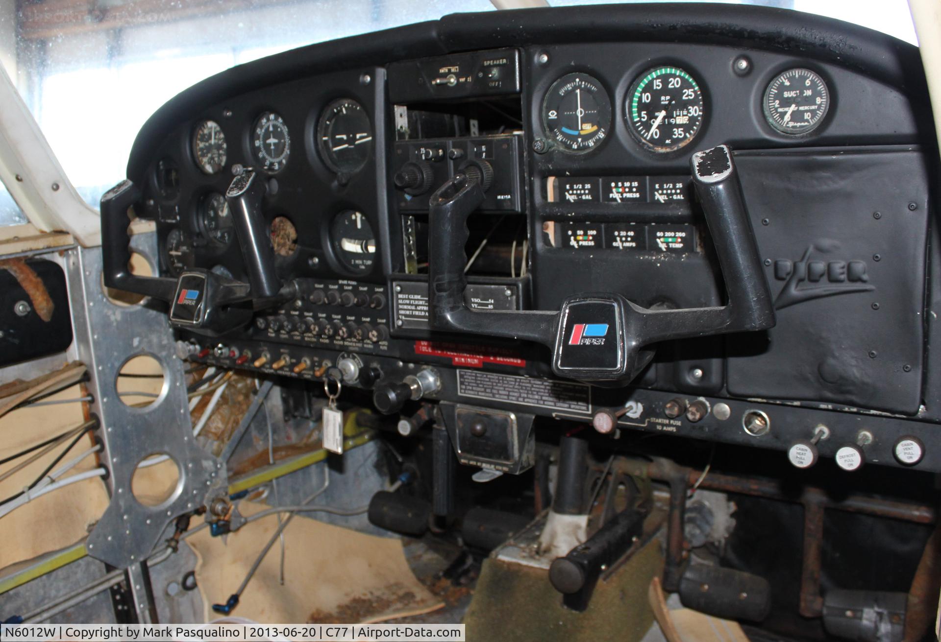 N6012W, 1964 Piper PA-28-140 C/N 28-20012, Piper PA-28-140