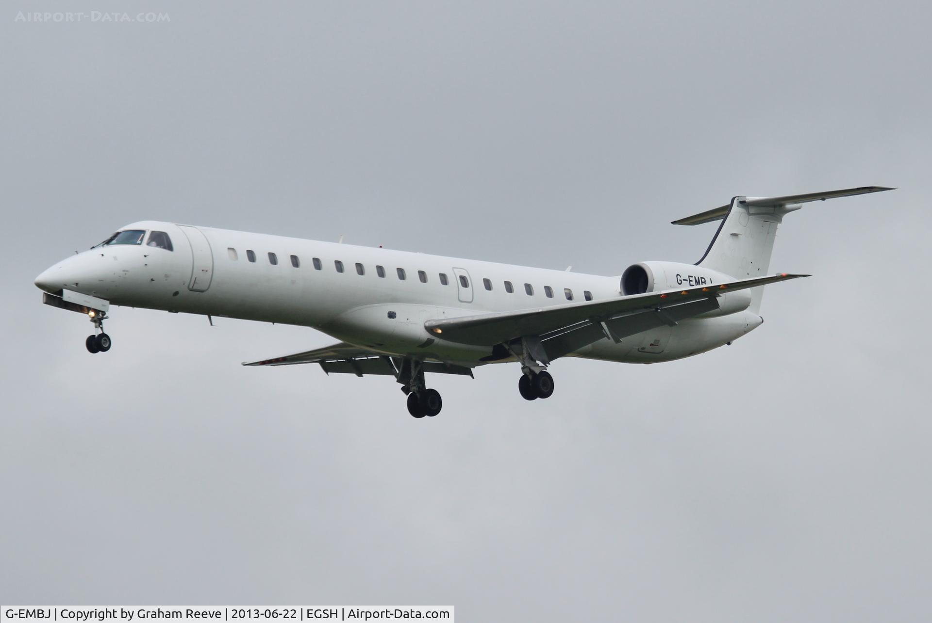 G-EMBJ, 1999 Embraer ERJ-145EU (EMB-145EU) C/N 145134, About to touch down at Norwich.