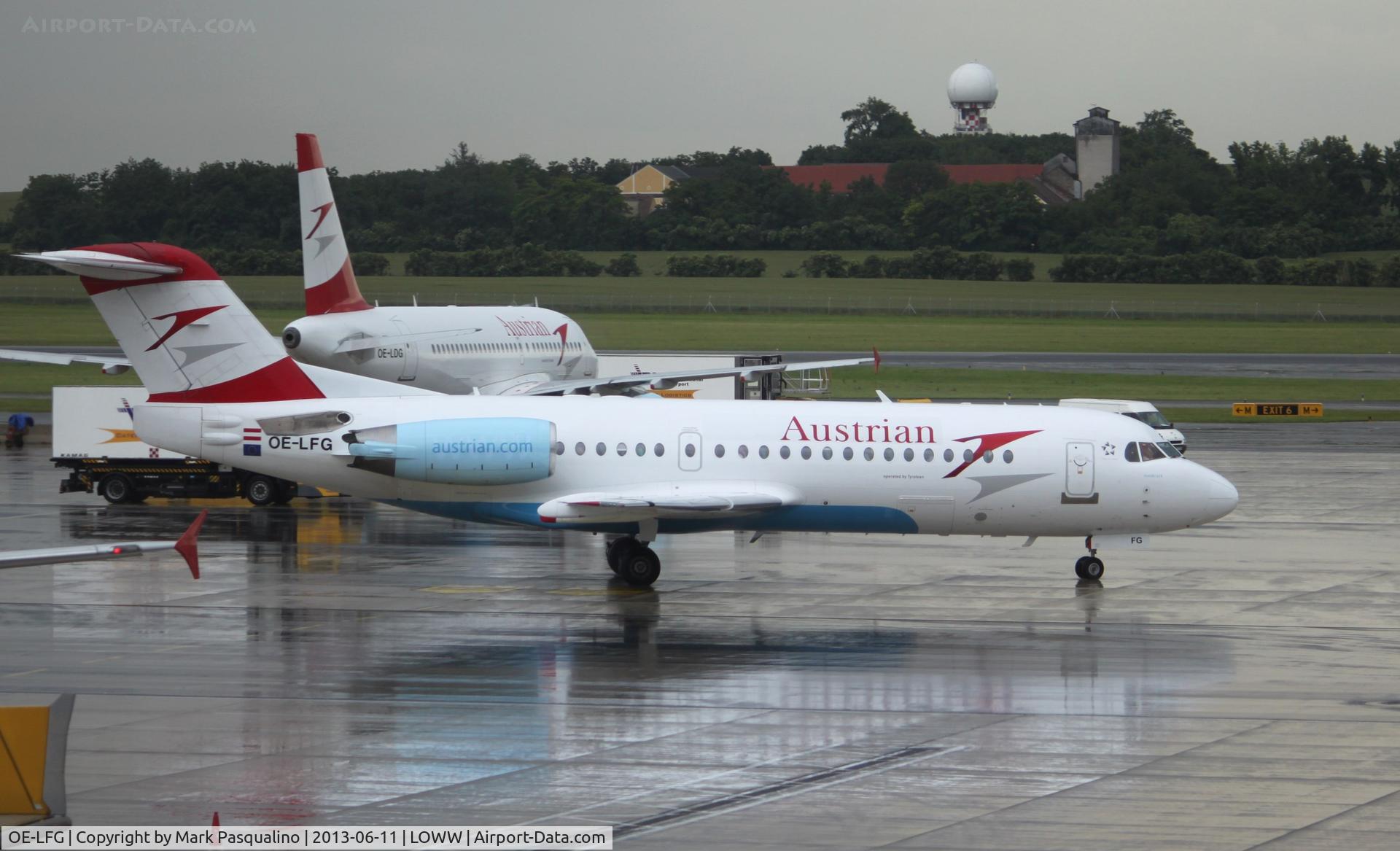 OE-LFG, 1995 Fokker 70 (F-28-0070) C/N 11549, Fokker 70