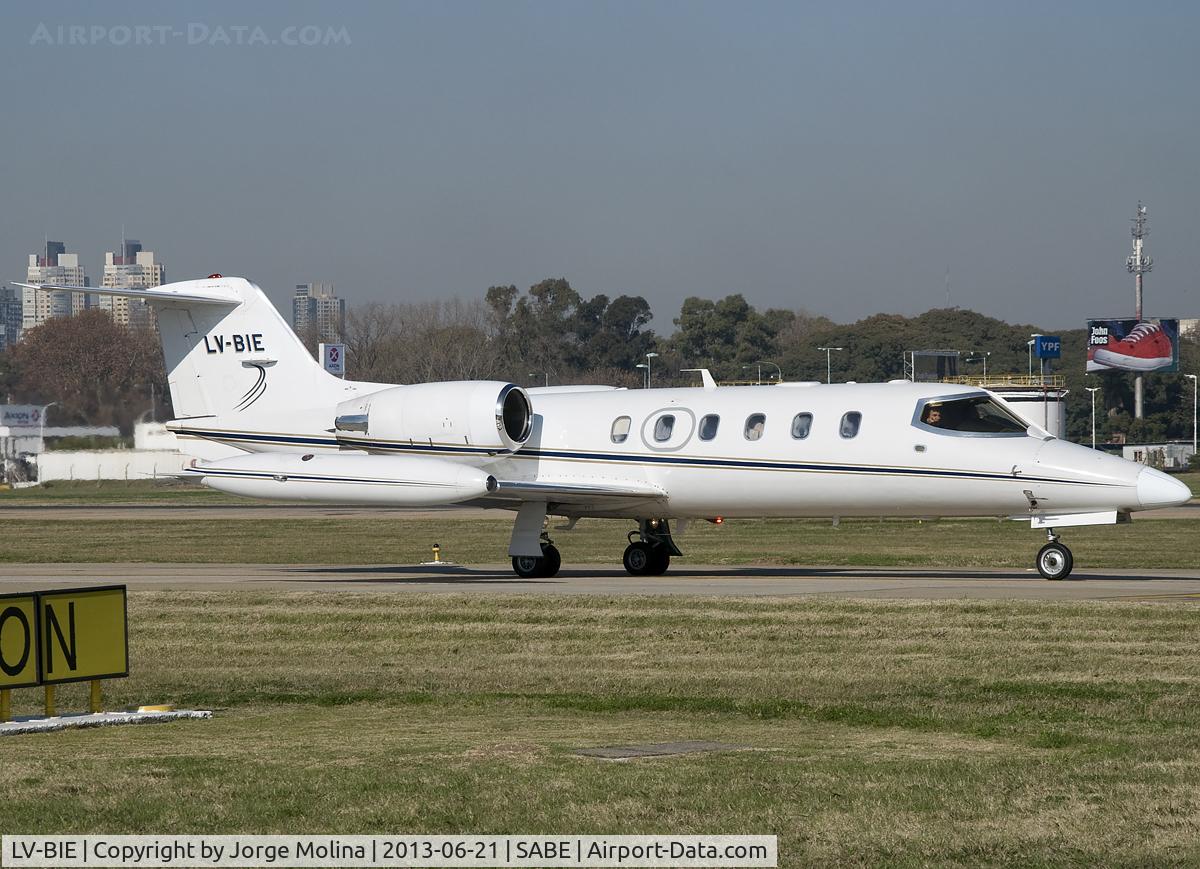 LV-BIE, 1992 Learjet 35A C/N 35A-674, Taxi to RWY 13.