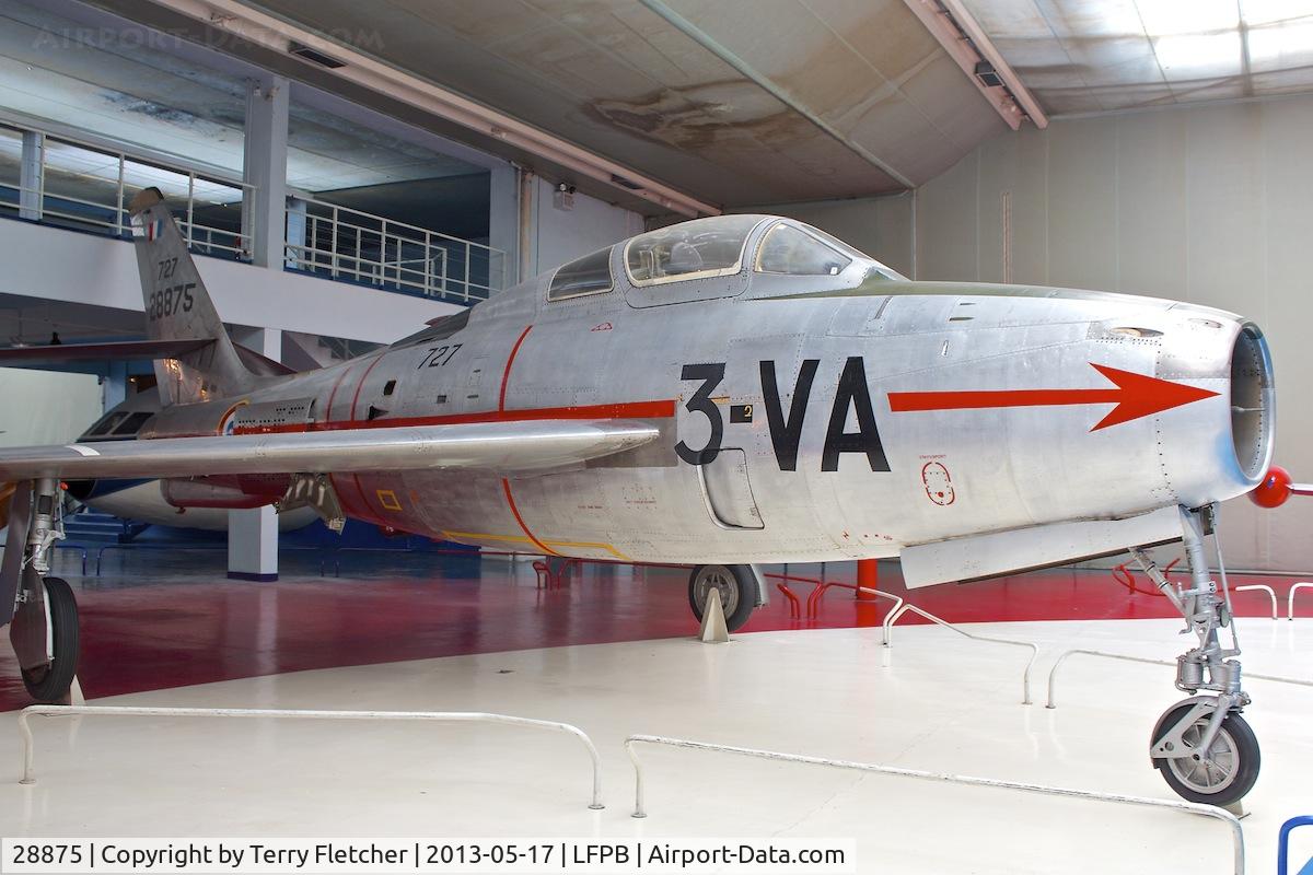 28875, Republic F-84F Thunderstreak C/N 727, Exibited at the AIR & SPACE MUSEUM , Le Bourget , Paris