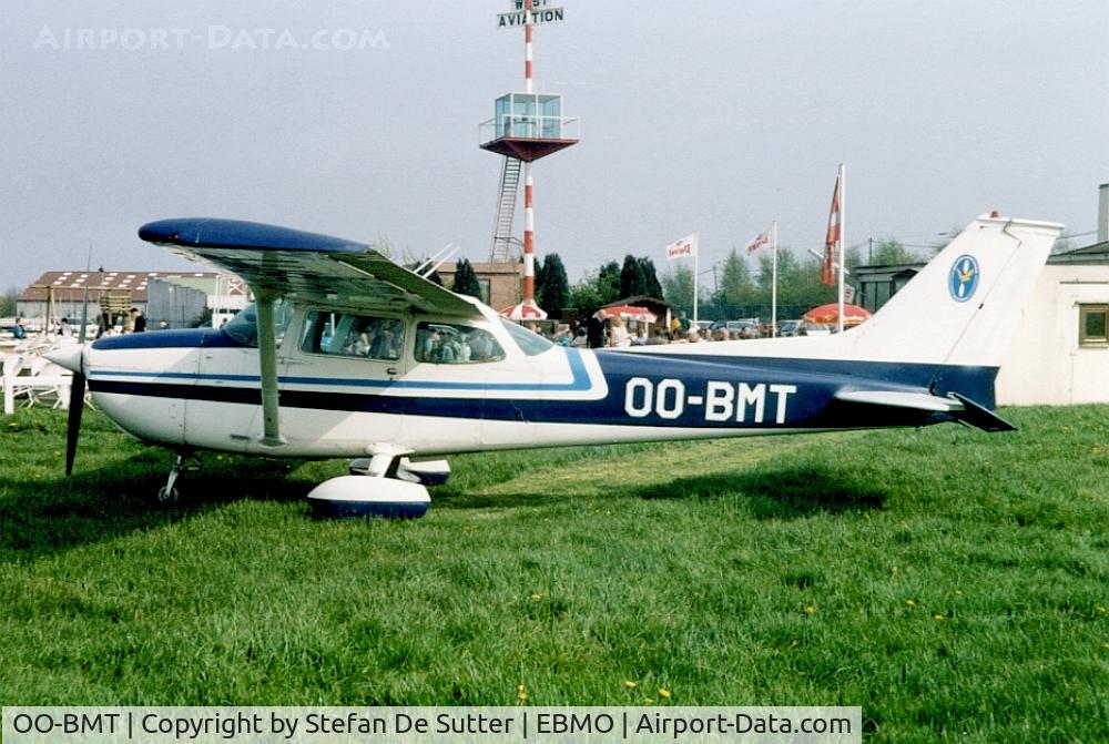 OO-BMT, 1974 Cessna 172M C/N 172-62309, @ Moorsele.