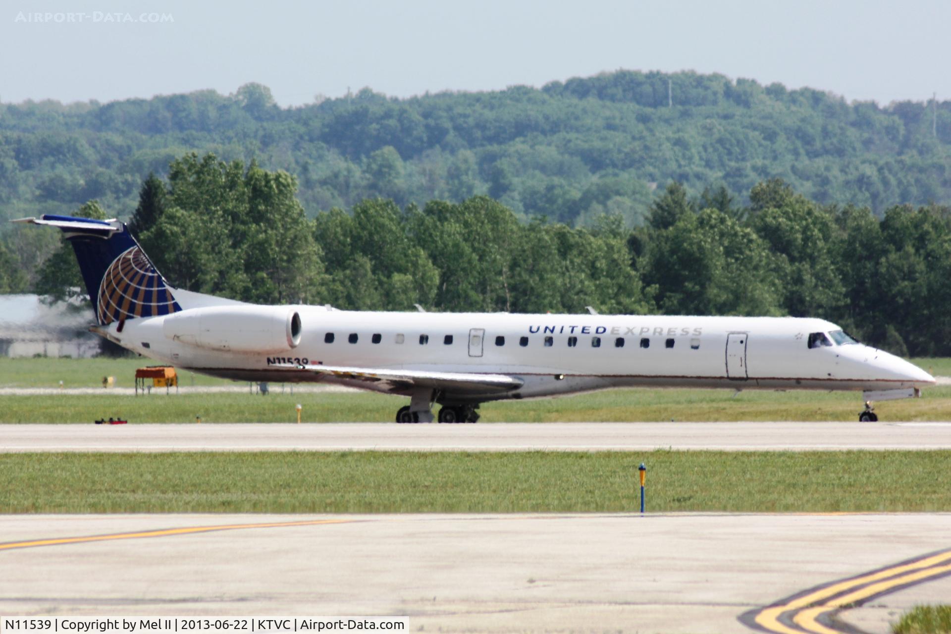 N11539, 2001 Embraer ERJ-145LR (EMB-145LR) C/N 145536, ASQ4538 - KTVC-KORD - Taxi For Departure RWY 10