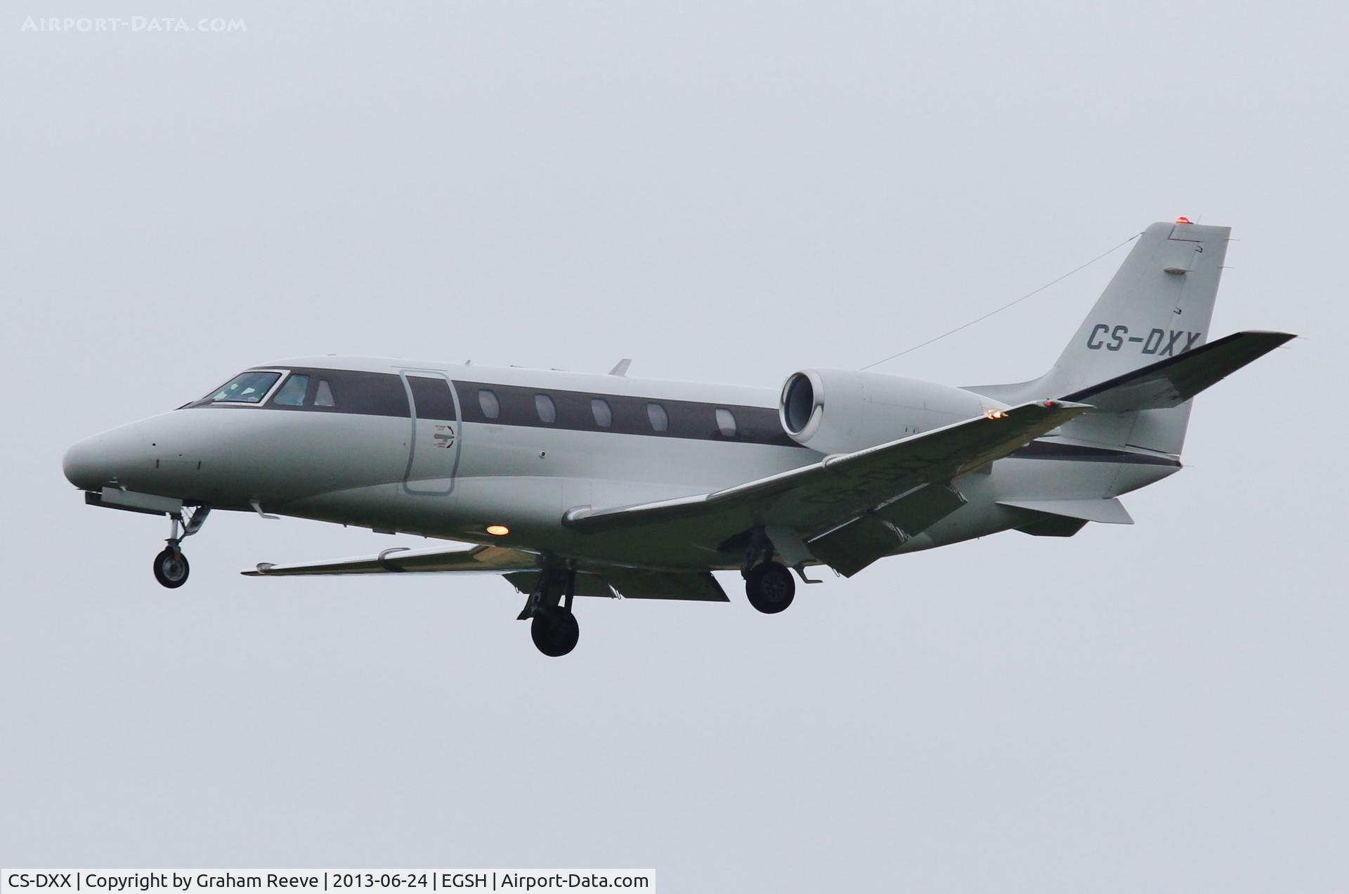 CS-DXX, 2008 Cessna 560XL Citation XLS C/N 560-5789, About to land on runway 27.