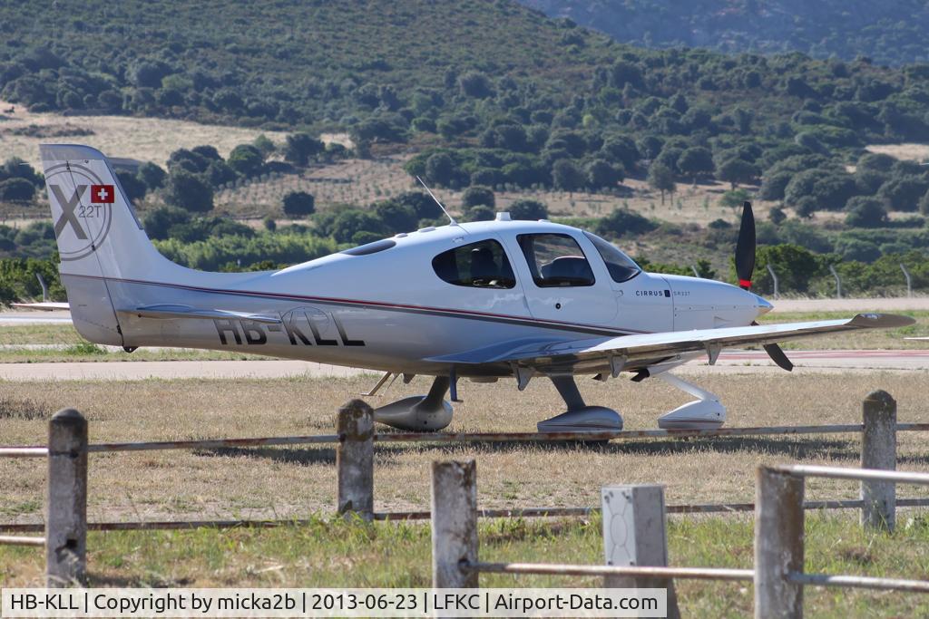 HB-KLL, 2011 Cirrus SR22T X C/N 91, Parked