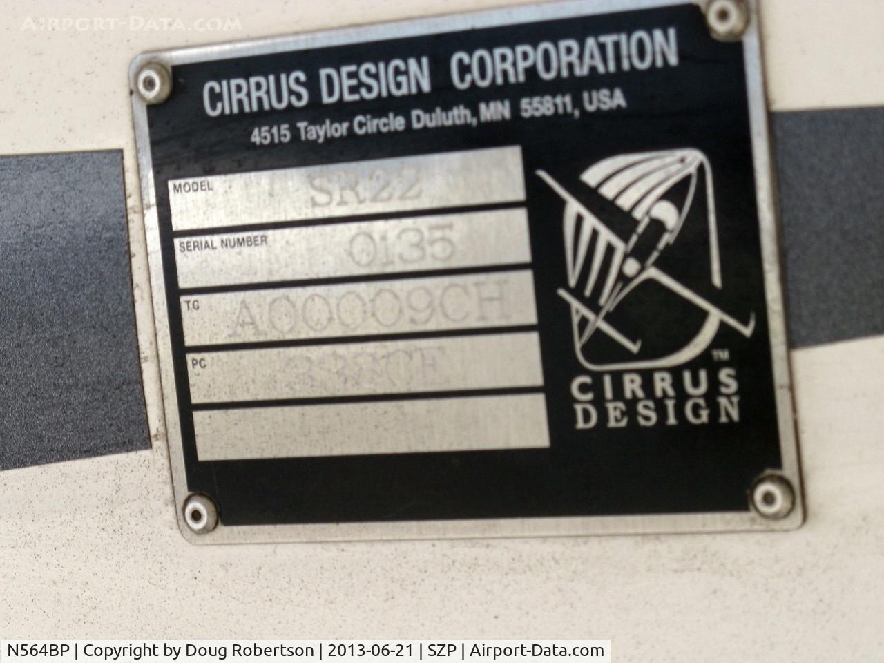 N564BP, 2001 Cirrus SR22 C/N 0135, 2001 Cirrus SR22, Continental IO-550-N 300 Hp, data plate