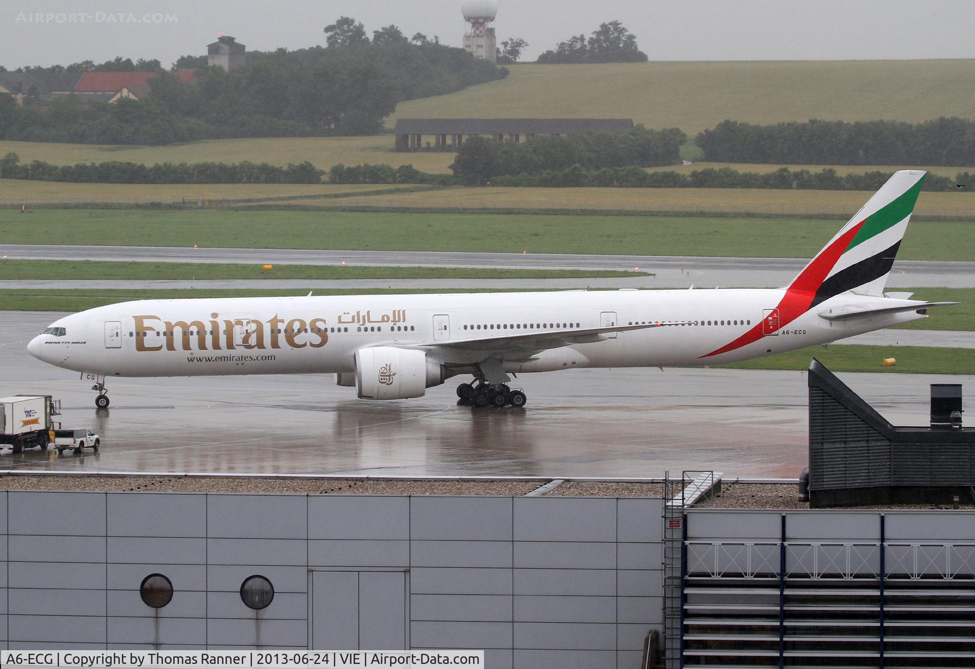A6-ECG, 2008 Boeing 777-31H/ER C/N 35579, Emirates Boeing 777