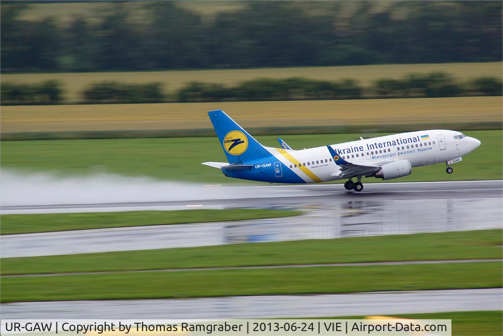 UR-GAW, 1991 Boeing 737-5Y0 C/N 24898, Ukraine International Boeing 737-500