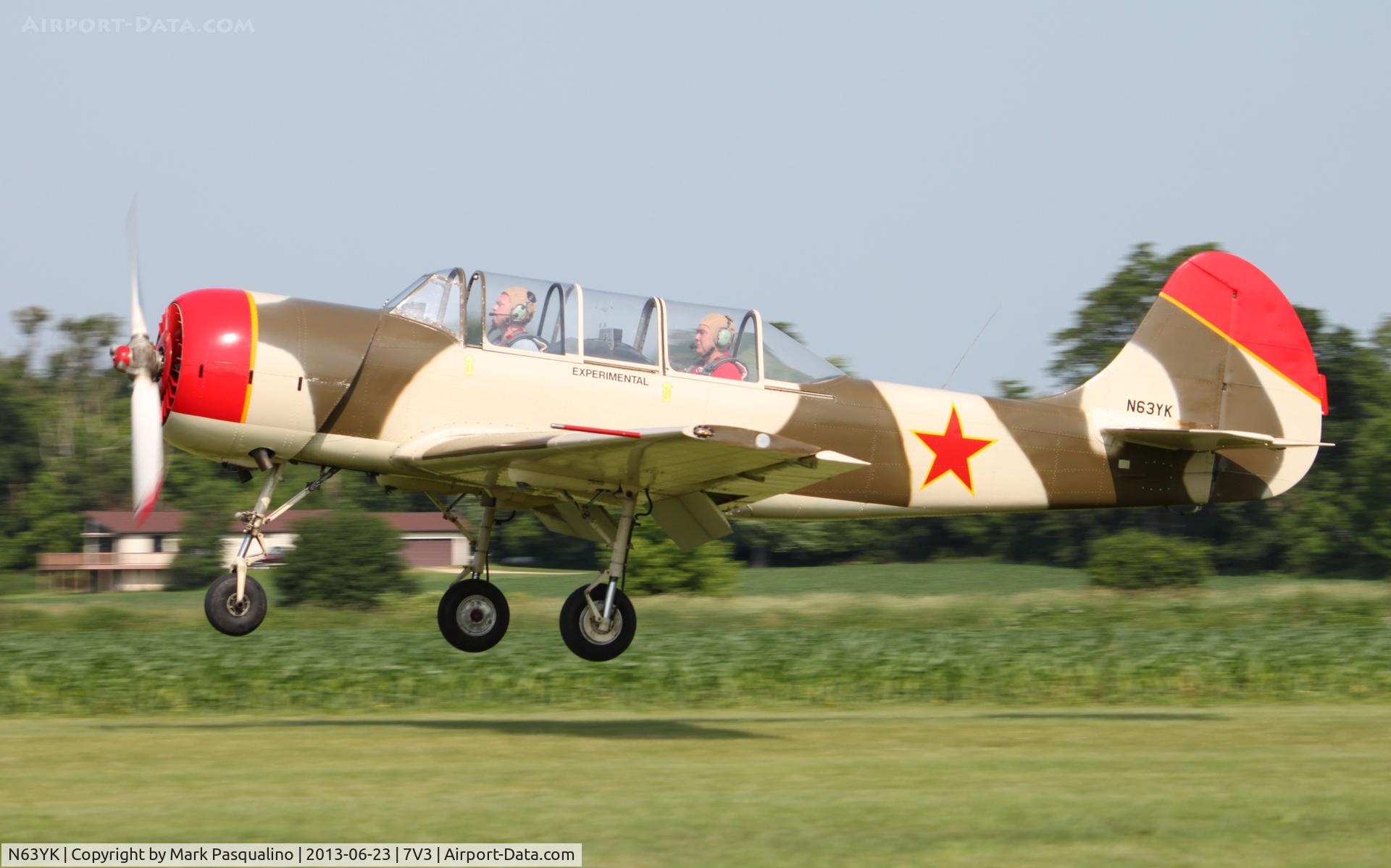 N63YK, Yakovlev (Aerostar) Yak-52 C/N 844209, YAK-52