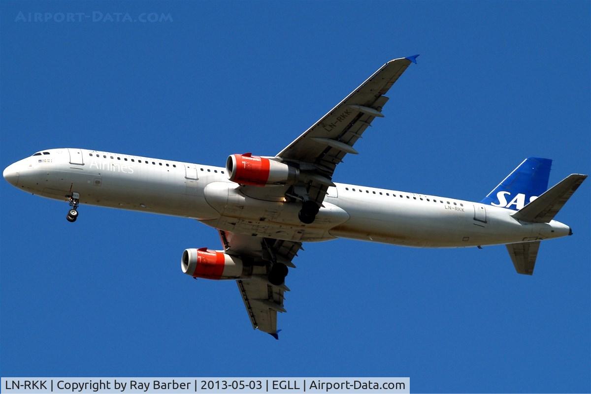 LN-RKK, 2002 Airbus A321-232 C/N 1848, Airbus A321-232 [1848] (SAS Scandinavian Airlines) Home~G 03/05/2013