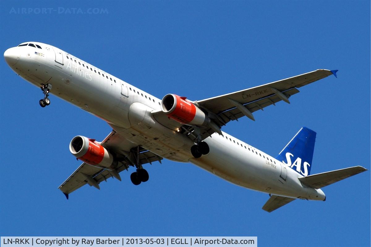 LN-RKK, 2002 Airbus A321-232 C/N 1848, Airbus A321-232 [1848] (SAS Scandinavian Airlines) Home~G 03/05/2013