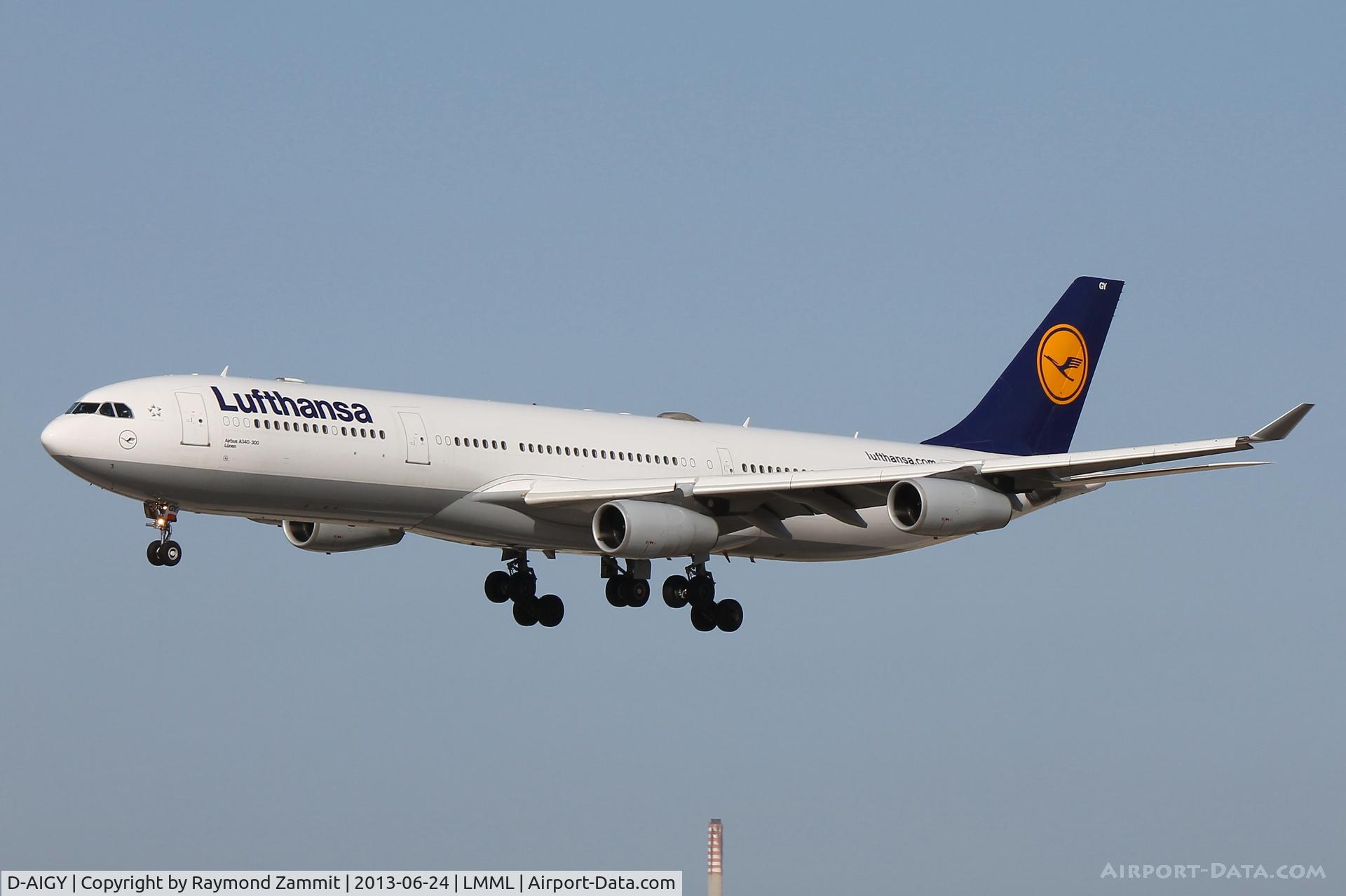 D-AIGY, 2000 Airbus A340-313 C/N 335, A340 D-AIGY Lufthansa.