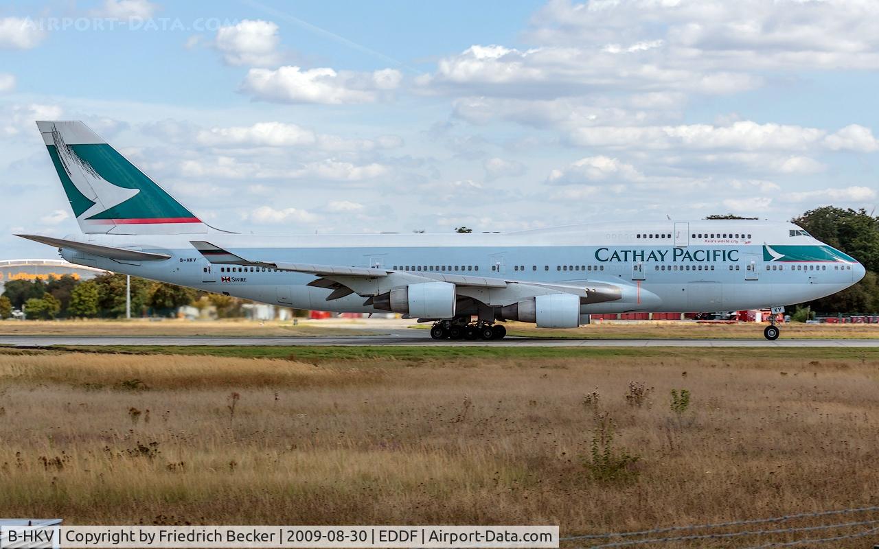 B-HKV, Boeing 747-412 C/N 26552, departure via RW18W