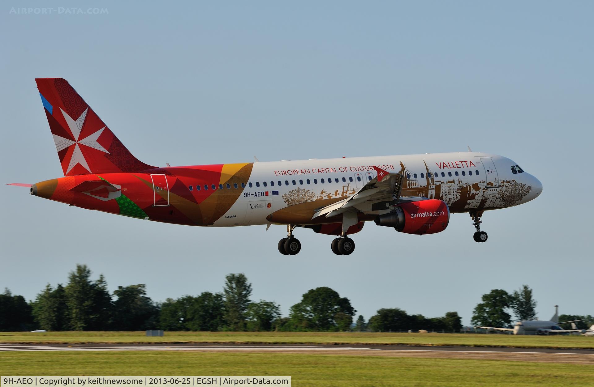 9H-AEO, 2006 Airbus A320-214 C/N 2768, Landing onto runway 09.