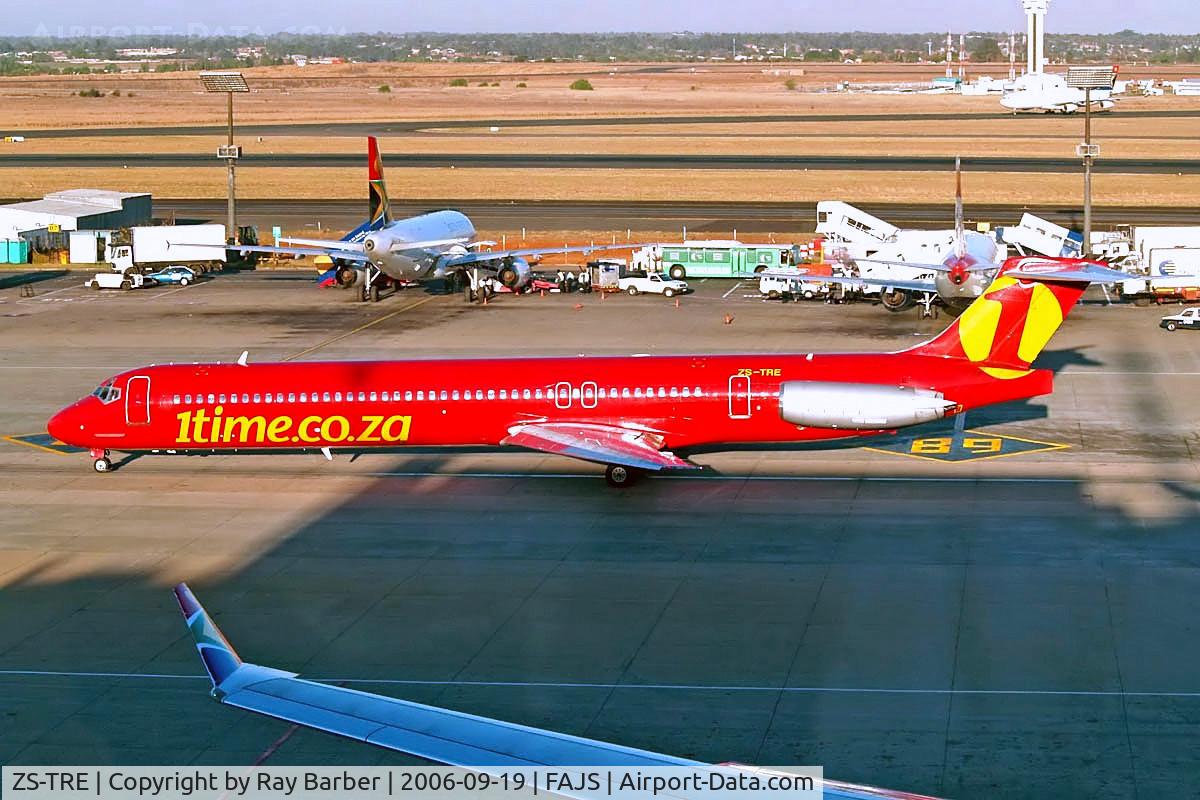 ZS-TRE, 1986 McDonnell Douglas MD-82 (DC-9-82) C/N 49387, McDonnell Douglas DC-9-82 [49387] (1 Time) Johannesburg Int~ZS 19/09/2006