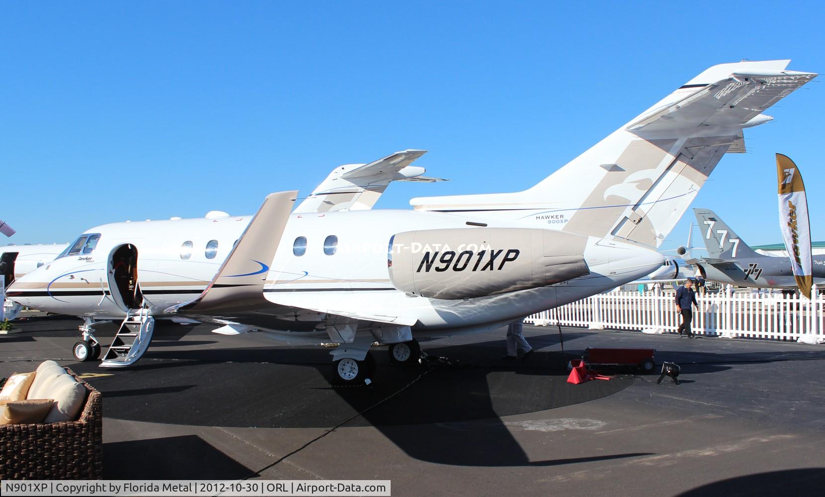 N901XP, 2011 Hawker Beechcraft 900XP C/N HA-0201, Hawker 900XP at NBAA