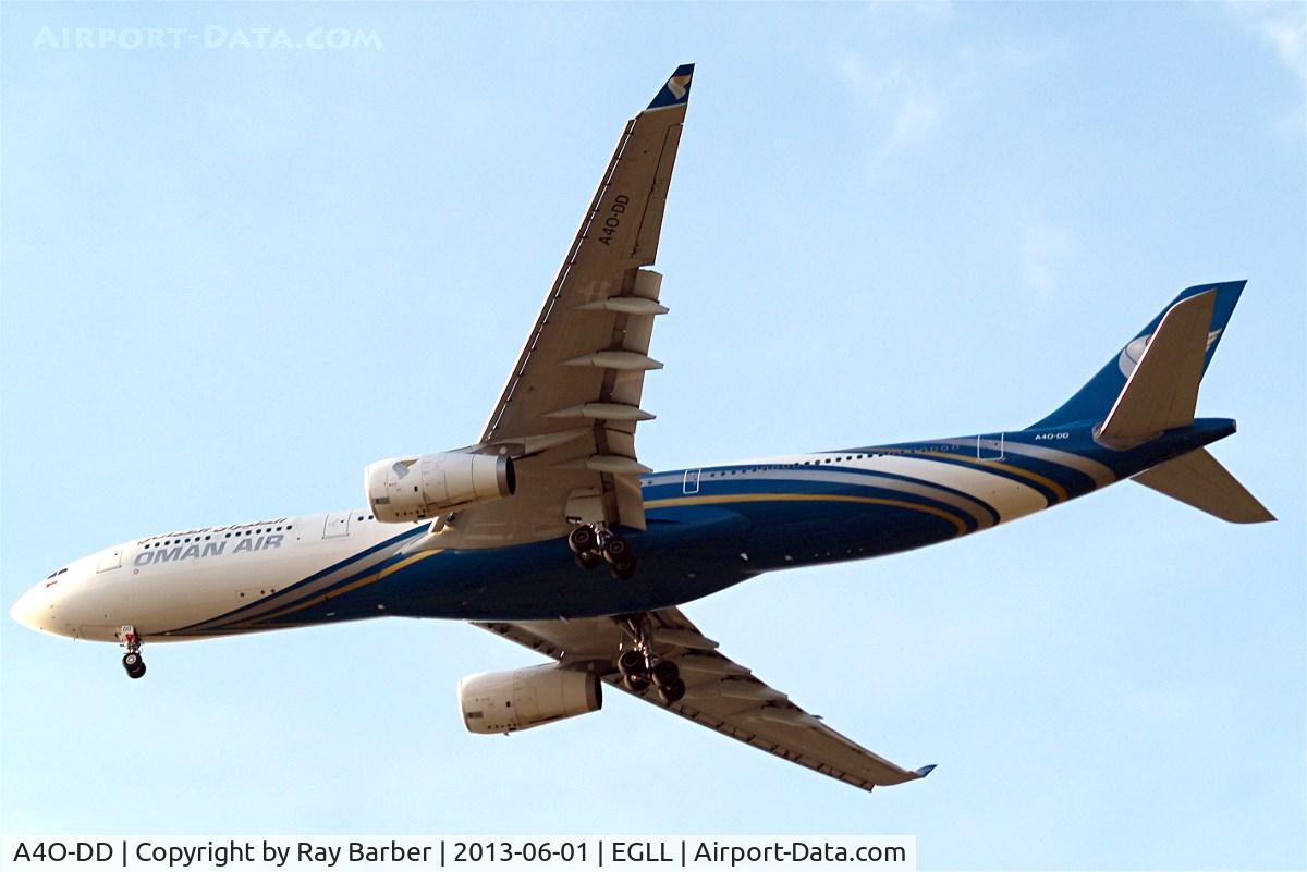 A4O-DD, 2009 Airbus A330-343X C/N 1063, Airbus A330-343X [1063] (Oman Air) Home~G 01/06/2013. On approach 27R.