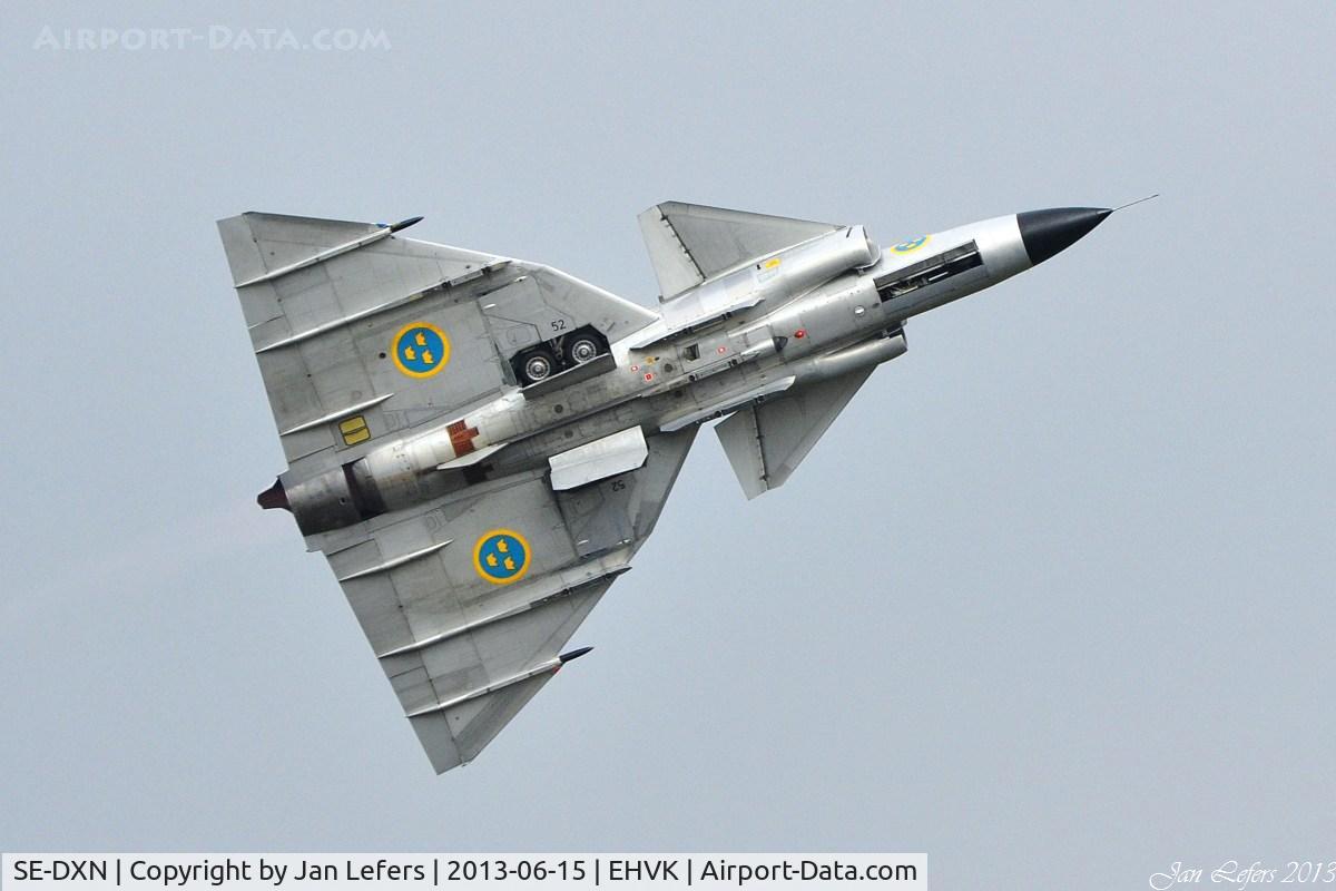 SE-DXN, 1977 Saab AJS 37 Viggen C/N 37098, Solo Display