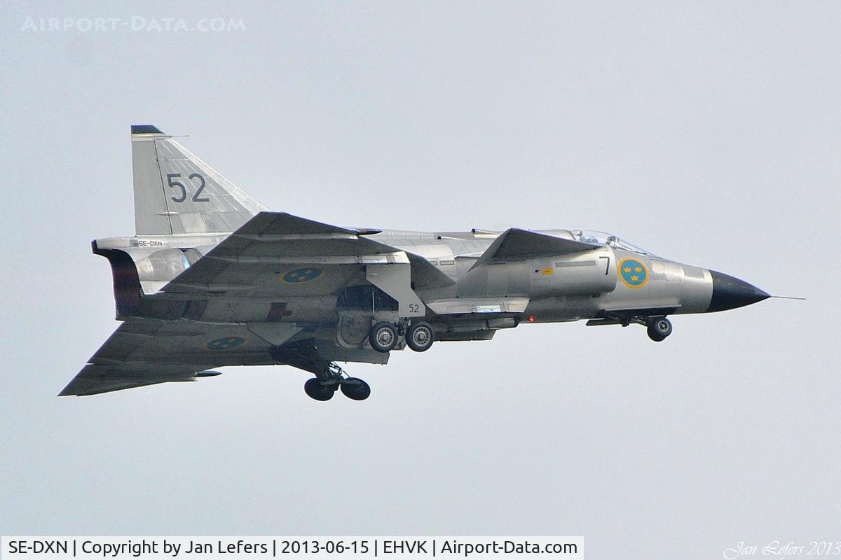 SE-DXN, 1977 Saab AJS 37 Viggen C/N 37098, Solo Display