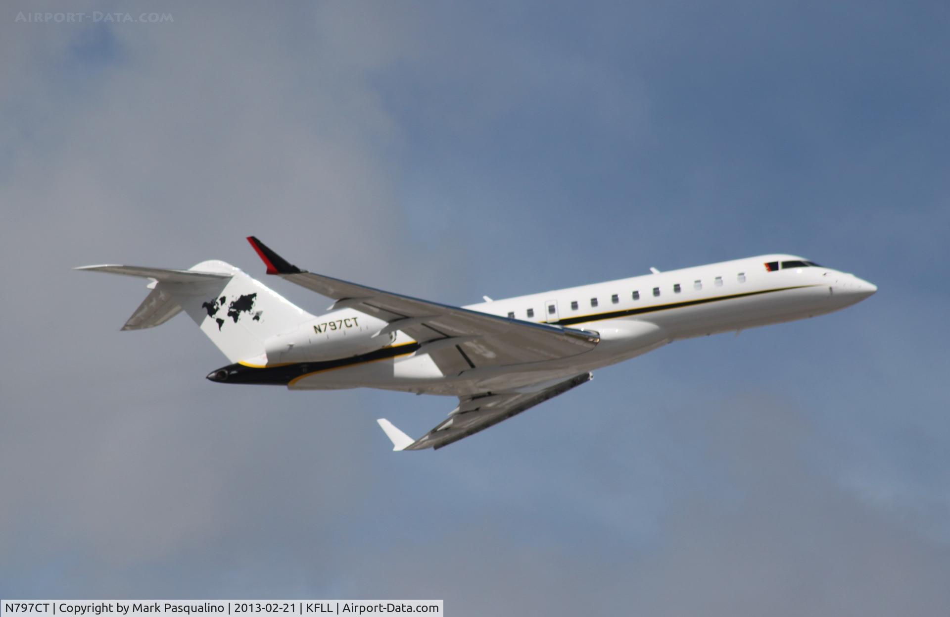 N797CT, 2011 Bombardier BD-700-1A10 Global 6000 C/N 9435, BD-700-1A10