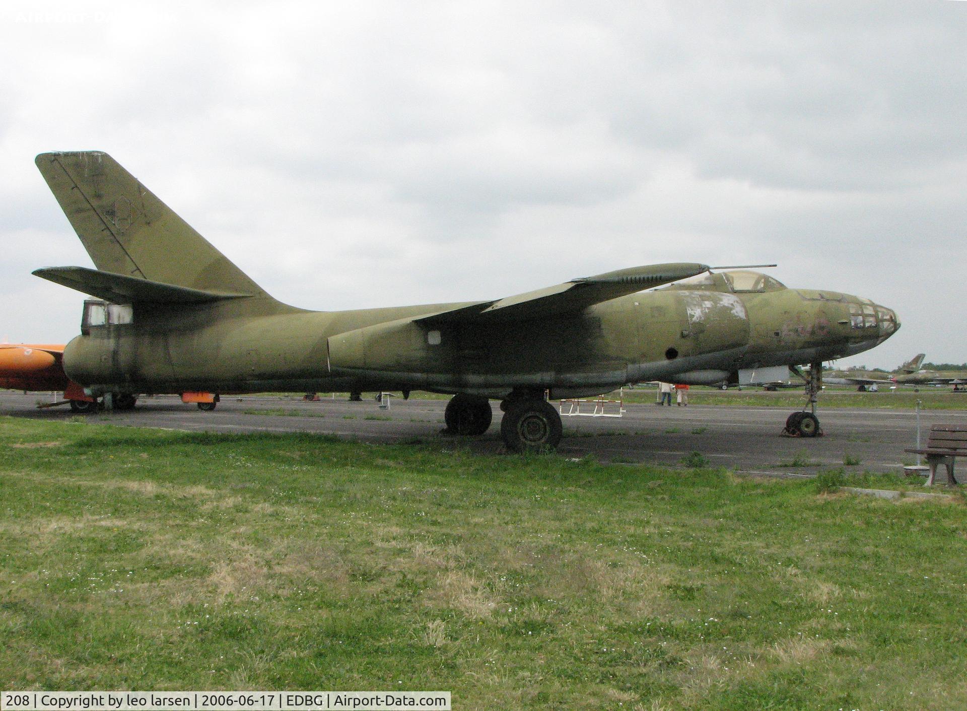 208, 1955 Ilyushin Il-28 C/N 55006448, Luftwaffenmuseum Berlin Gatow 17.6.06