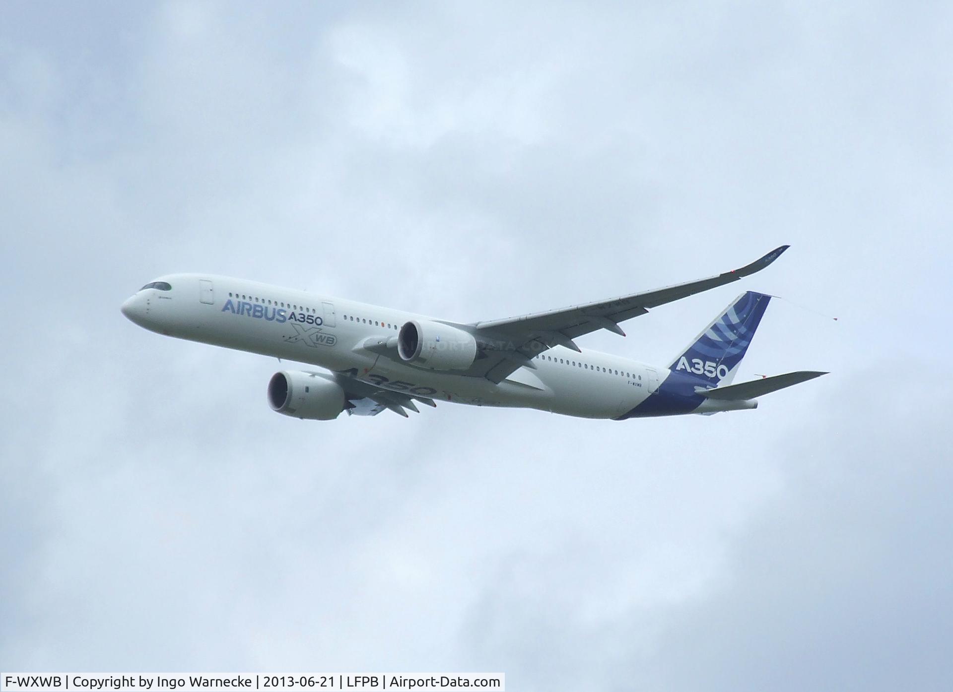 F-WXWB, 2013 Airbus A350-941 C/N 001, Airbus A350 first prototype on its third test flight at the Aerosalon 2013, Paris