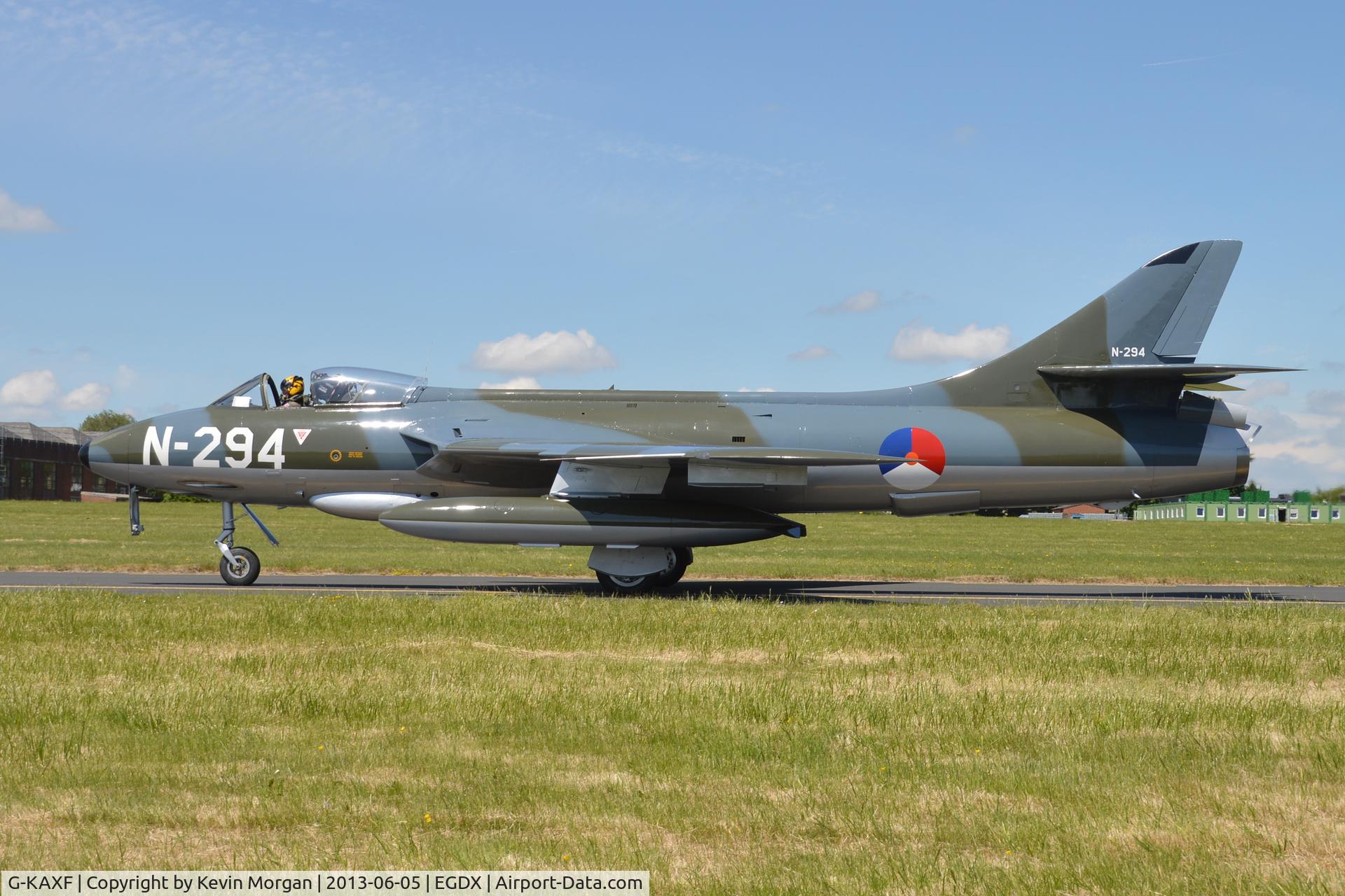 G-KAXF, 1956 Hawker Hunter F.6A C/N S4/U/3361, Taxiing in at St Athan.