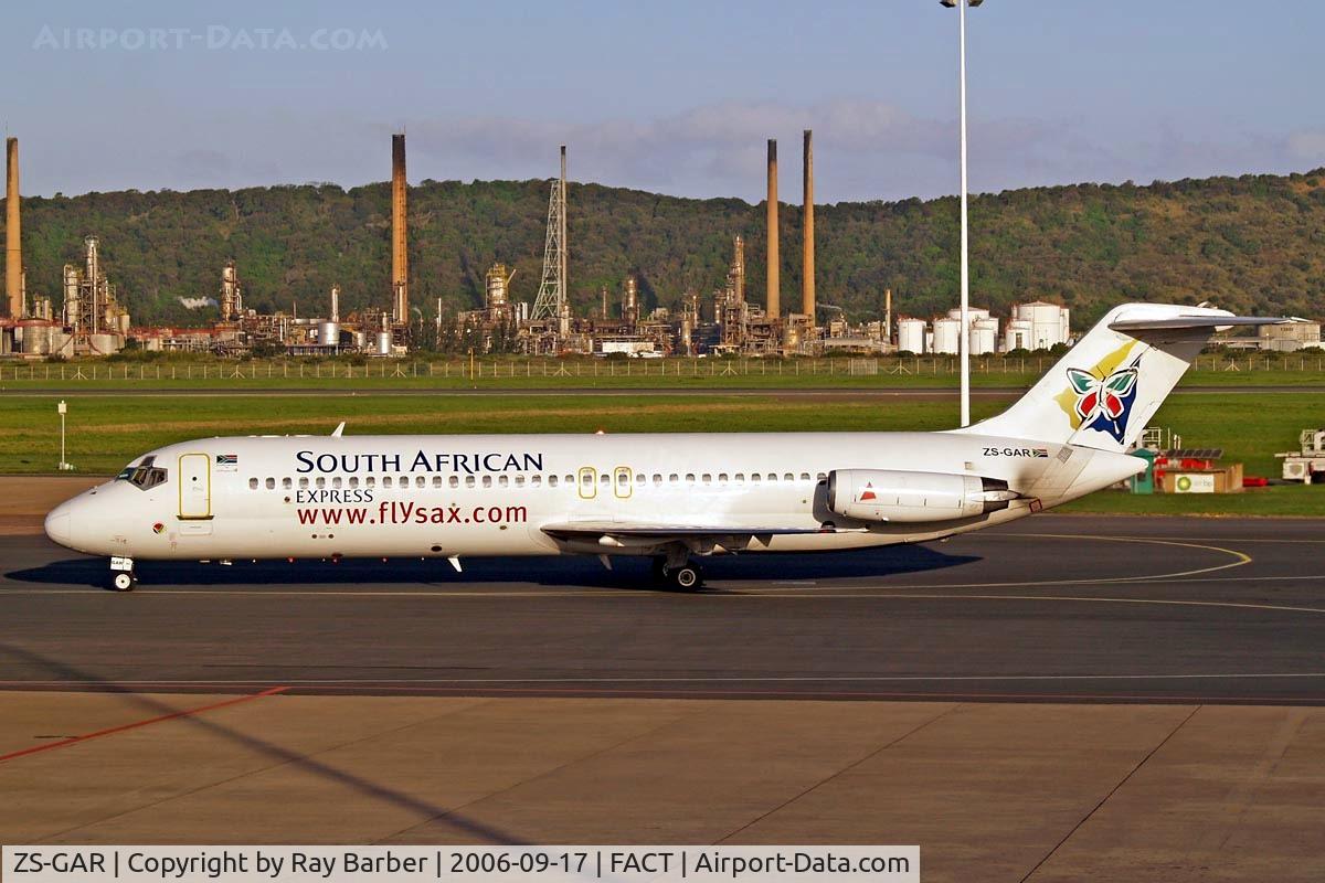 ZS-GAR, 1968 Douglas DC-9-32 C/N 47132, McDonnell Douglas DC-9-32 [47132] (South African Express Airways) Cape Town Int~ZS 17/09/2006