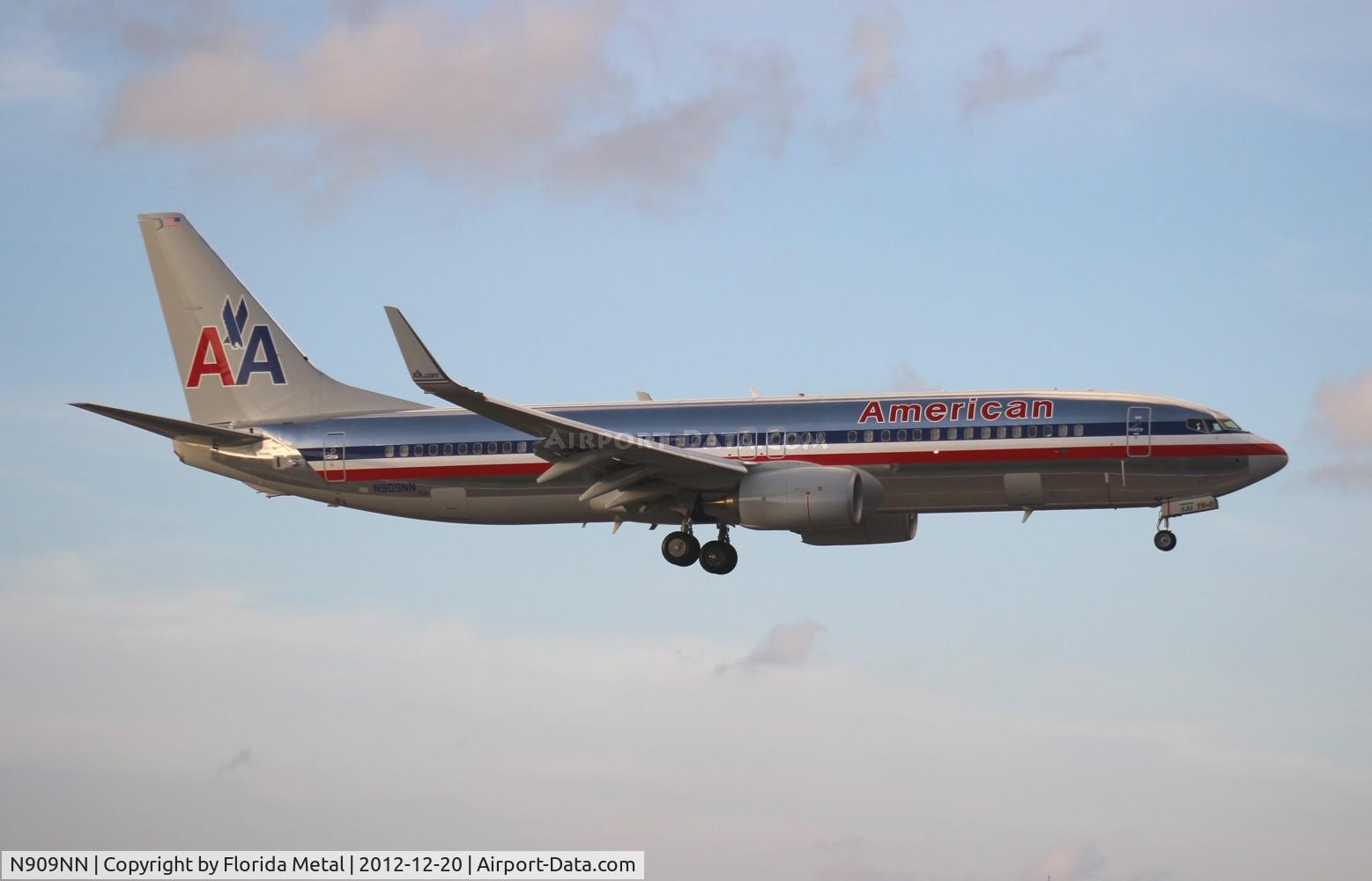 N909NN, 2012 Boeing 737-823 C/N 31159, American 737-800
