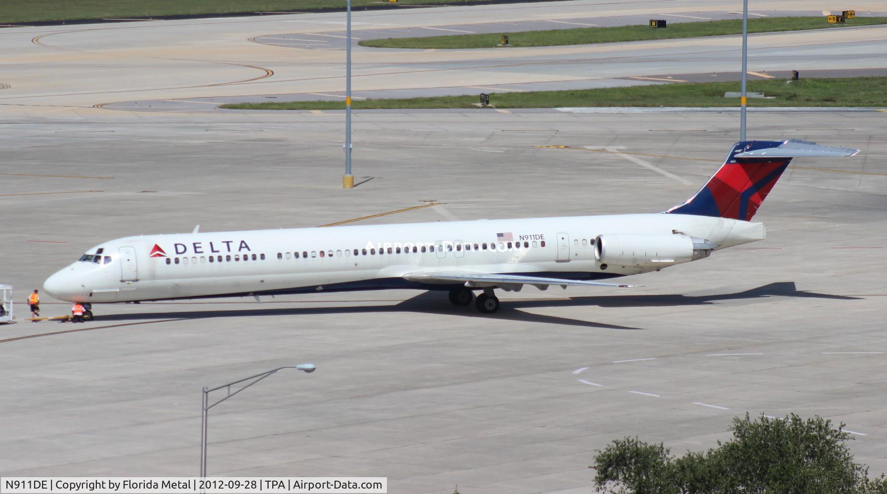 N911DE, 1992 McDonnell Douglas MD-88 C/N 49967, Delta MD-88