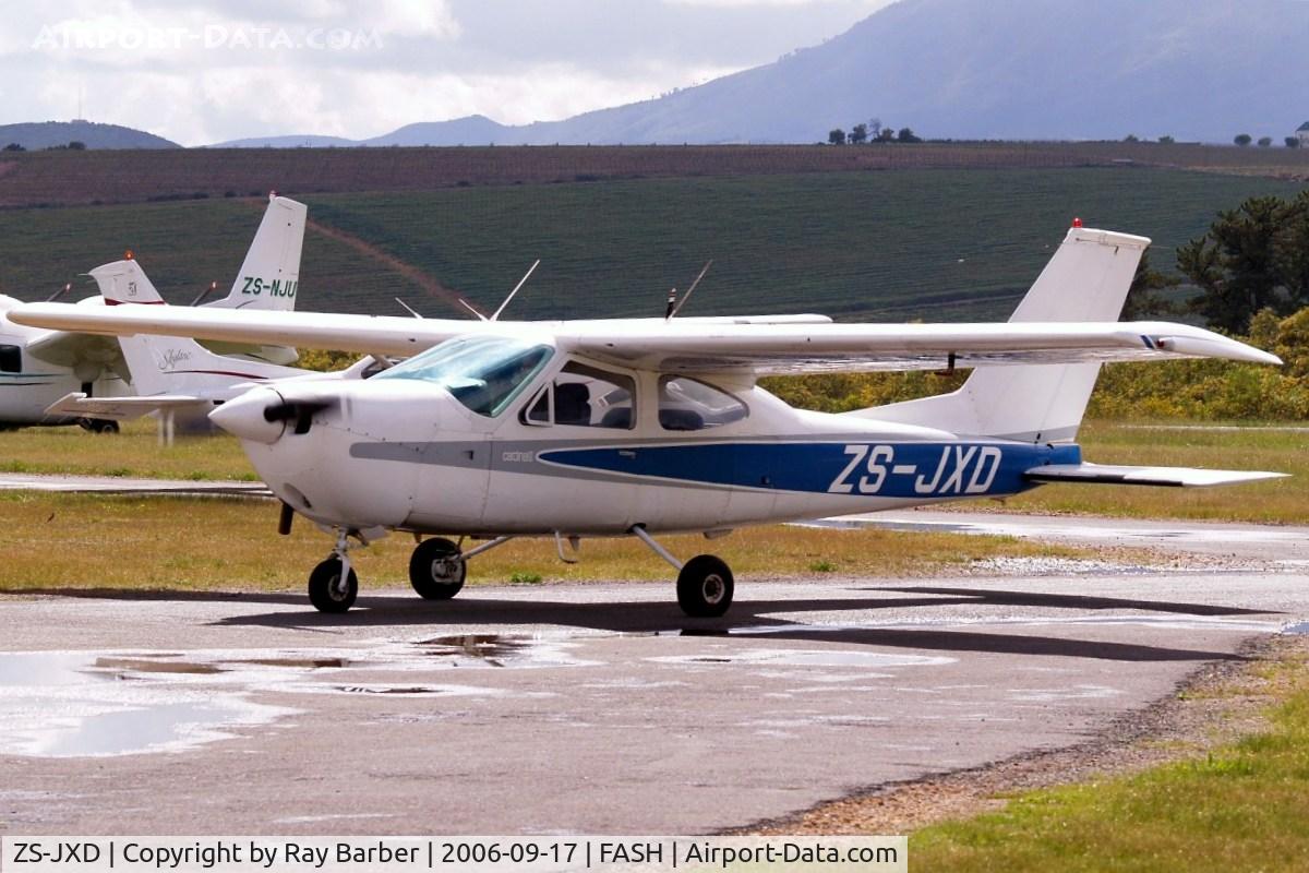 ZS-JXD, 1977 Cessna 177B Cardinal C/N 17702583, Cessna 177B Cardinal [177-02583] Stellenbosch~ZS 17/09/2006