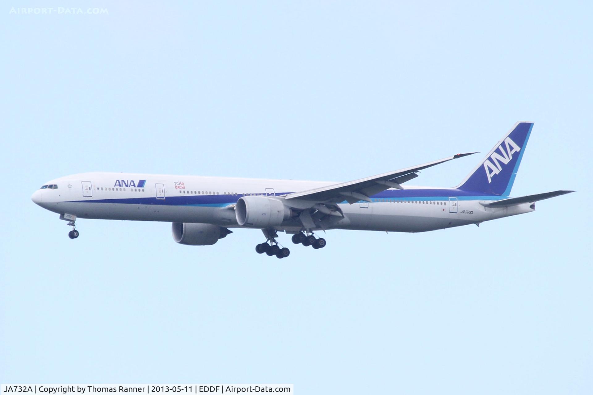 JA732A, 2005 Boeing 777-381/ER C/N 27038, ANA Boeing 777