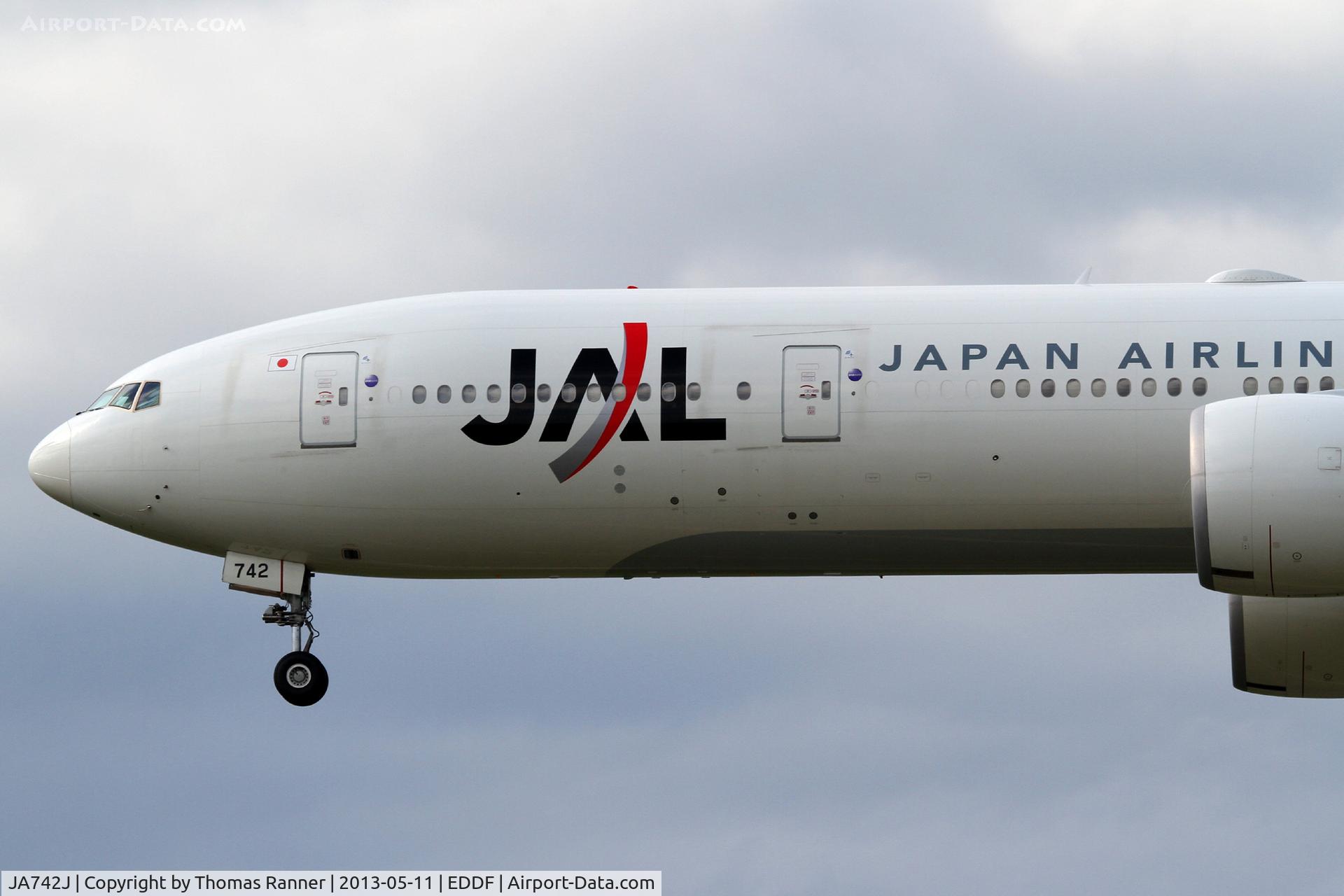 JA742J, 2009 Boeing 777-346/ER C/N 36129, JAL Boeing 777