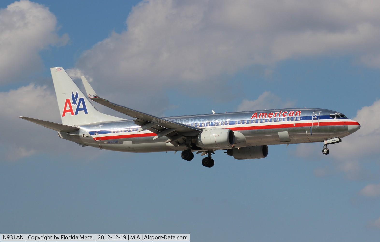 N931AN, 2000 Boeing 737-823 C/N 30079, American 737-800