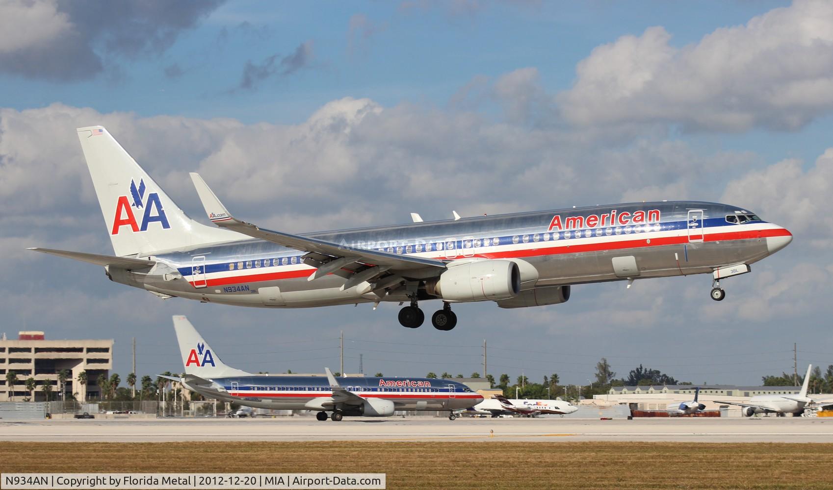 N934AN, 2000 Boeing 737-823 C/N 29531, American 737